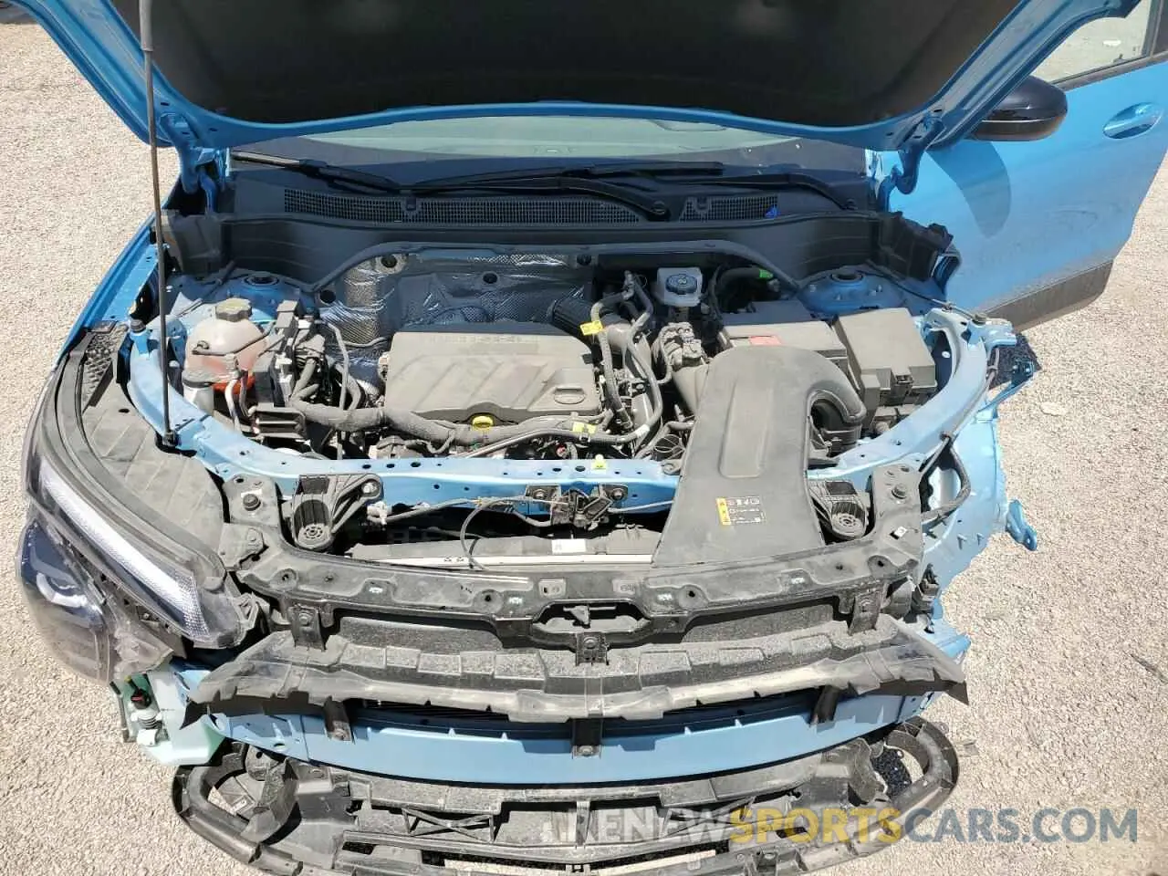 12 Photograph of a damaged car KL77LKEP8SC029218 CHEVROLET TRAX ACTIV 2025