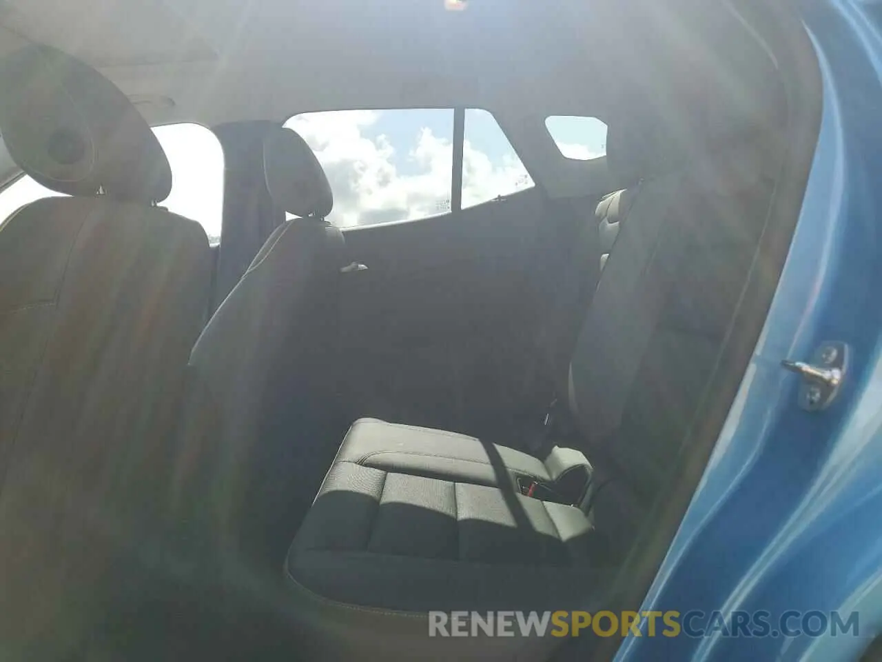 11 Photograph of a damaged car KL77LKEP8SC113880 CHEVROLET TRAX ACTIV 2025