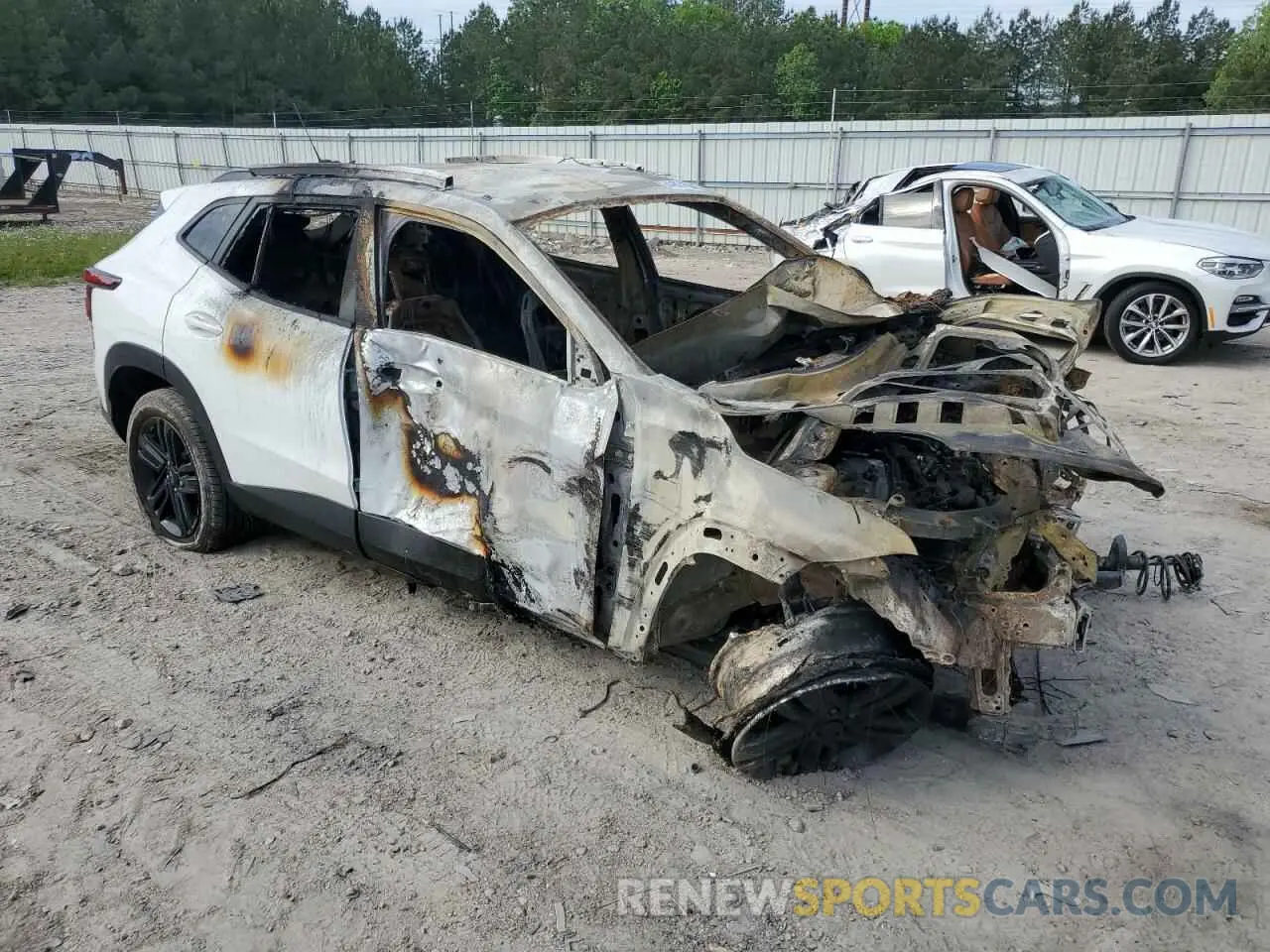 4 Фотография поврежденного автомобиля KL77LKEP9SC175756 CHEVROLET TRAX ACTIV 2025