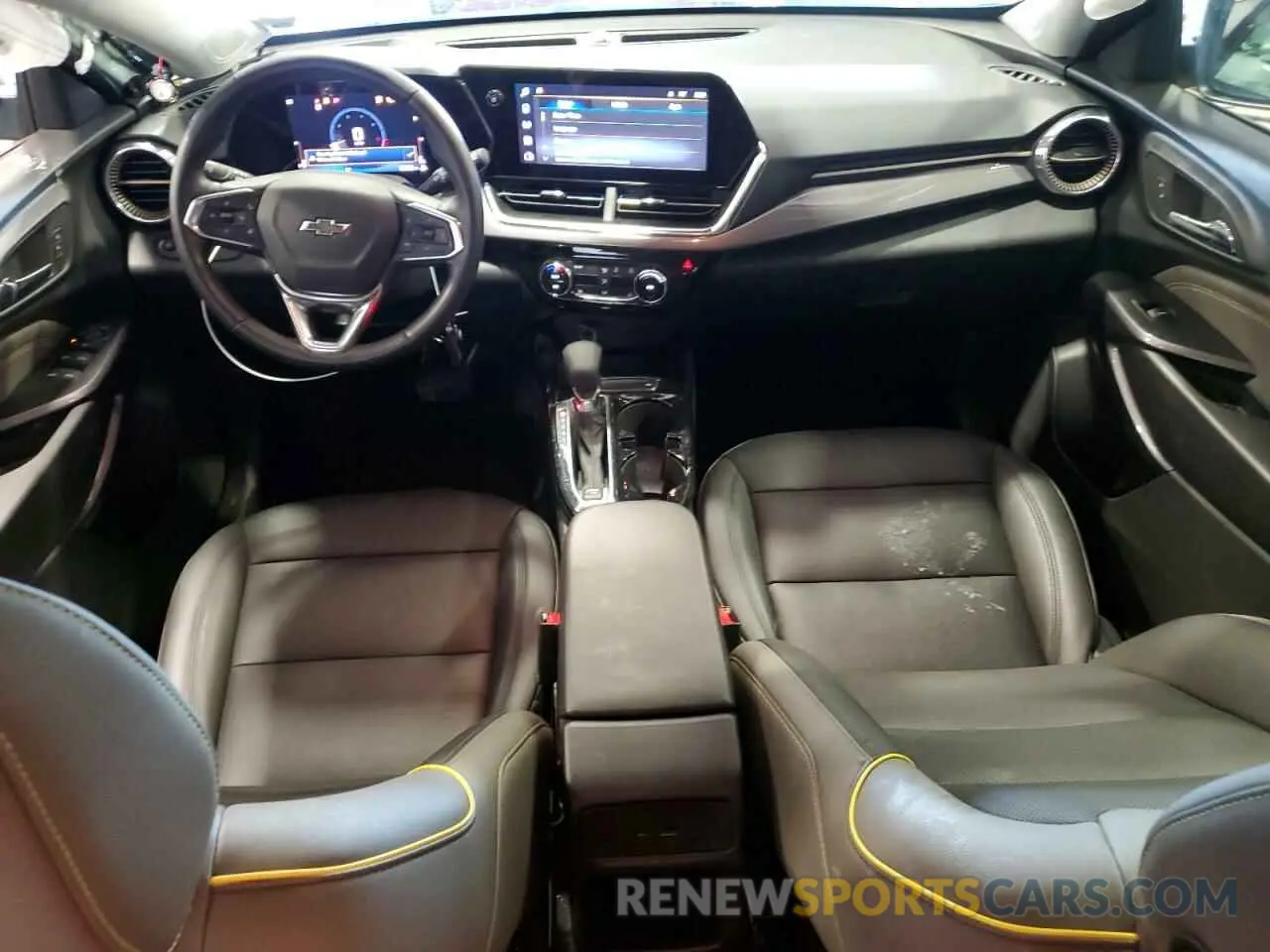 8 Photograph of a damaged car KL77LKEPXSC128252 CHEVROLET TRAX ACTIV 2025