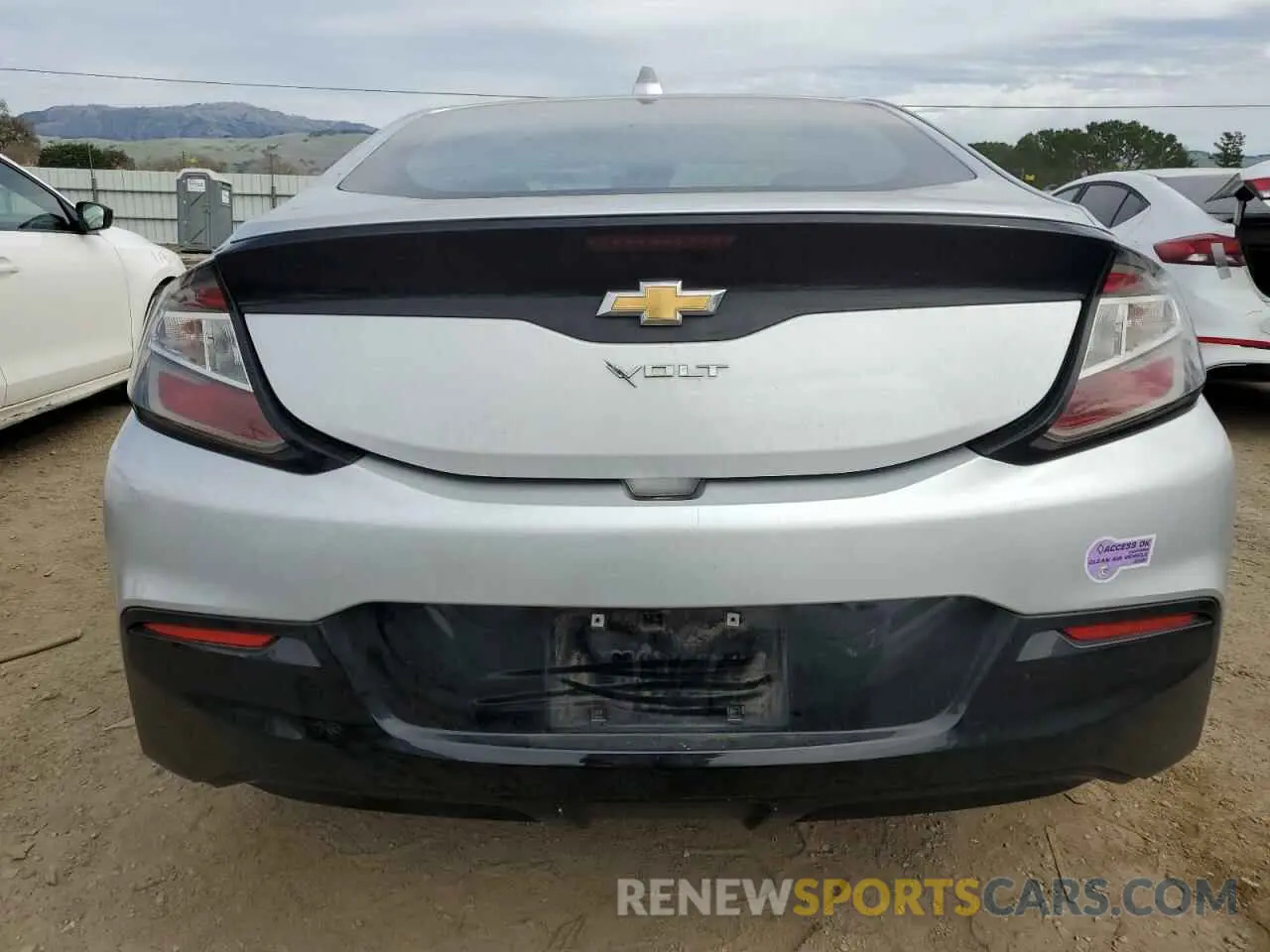 6 Photograph of a damaged car 1G1RC6S54KU128580 CHEVROLET VOLT 2019