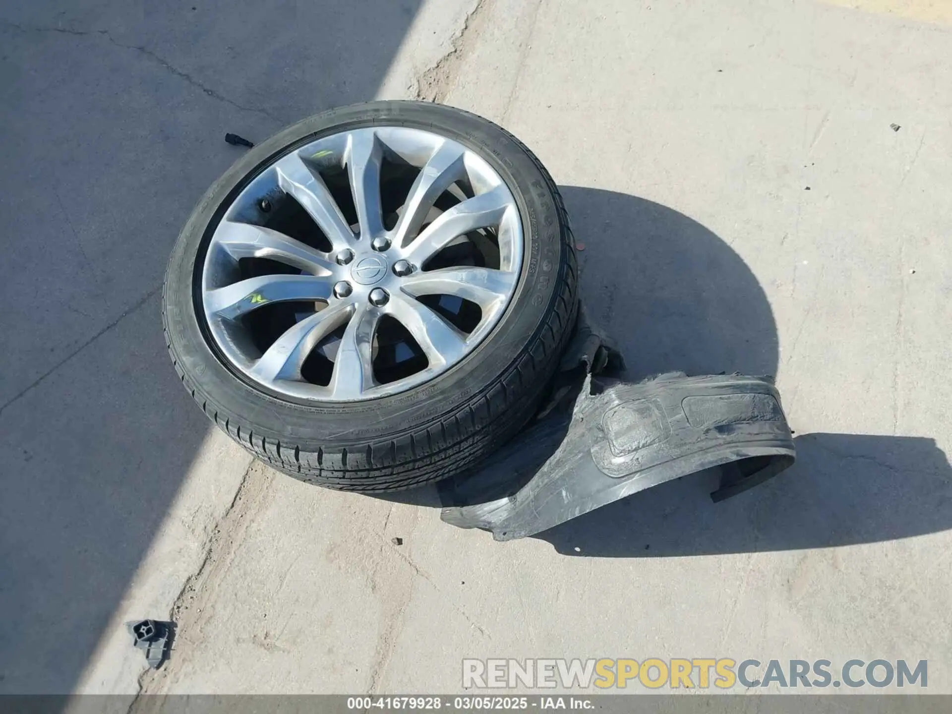 12 Photograph of a damaged car 2C3CCAAG0KH505545 CHRYSLER 300 2019