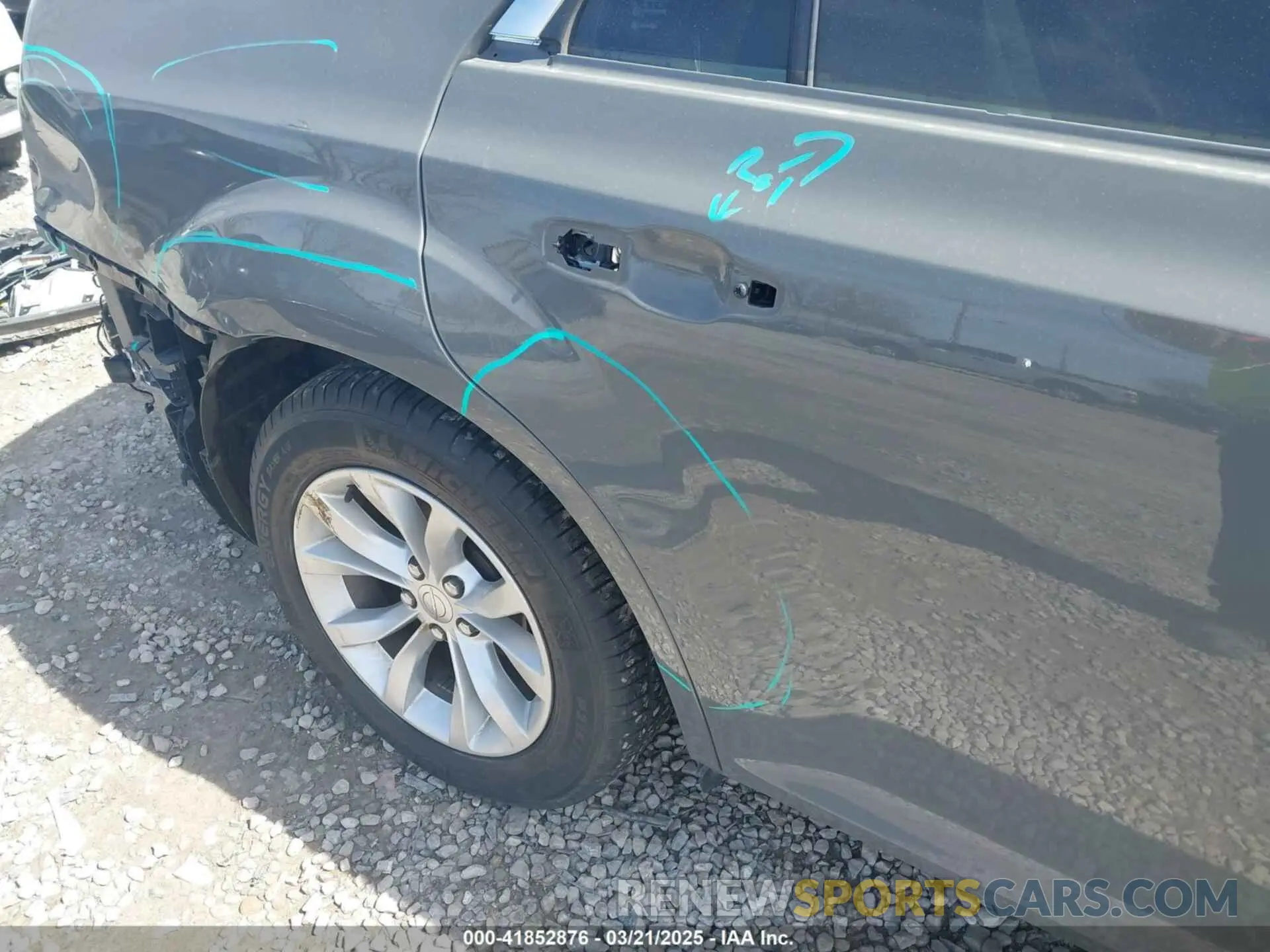 20 Photograph of a damaged car 2C3CCAAG0KH564997 CHRYSLER 300 2019