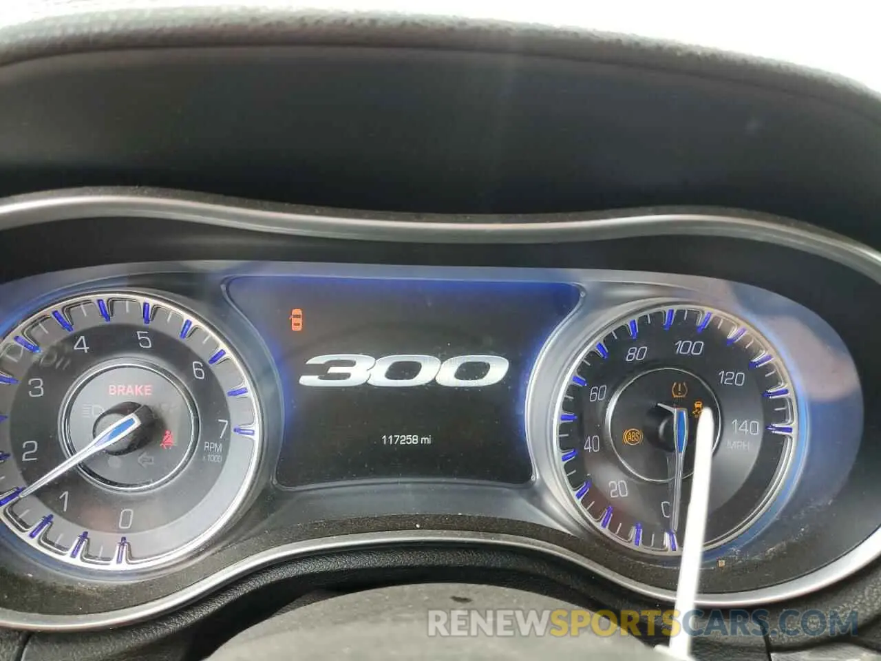 9 Фотография поврежденного автомобиля 2C3CCAAG1KH501567 CHRYSLER 300 2019