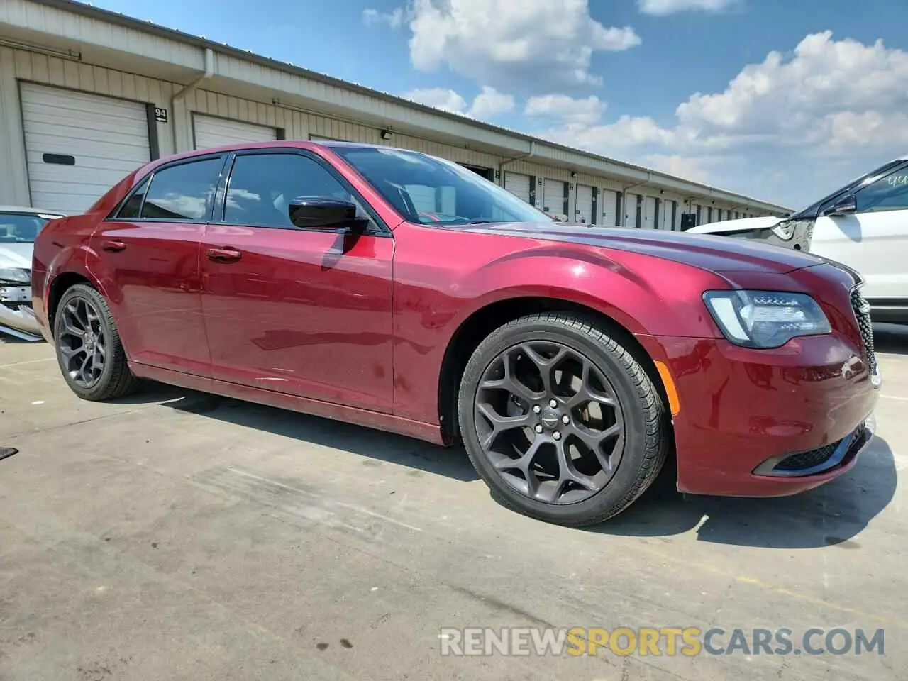 4 Photograph of a damaged car 2C3CCAAG1KH613575 CHRYSLER 300 2019