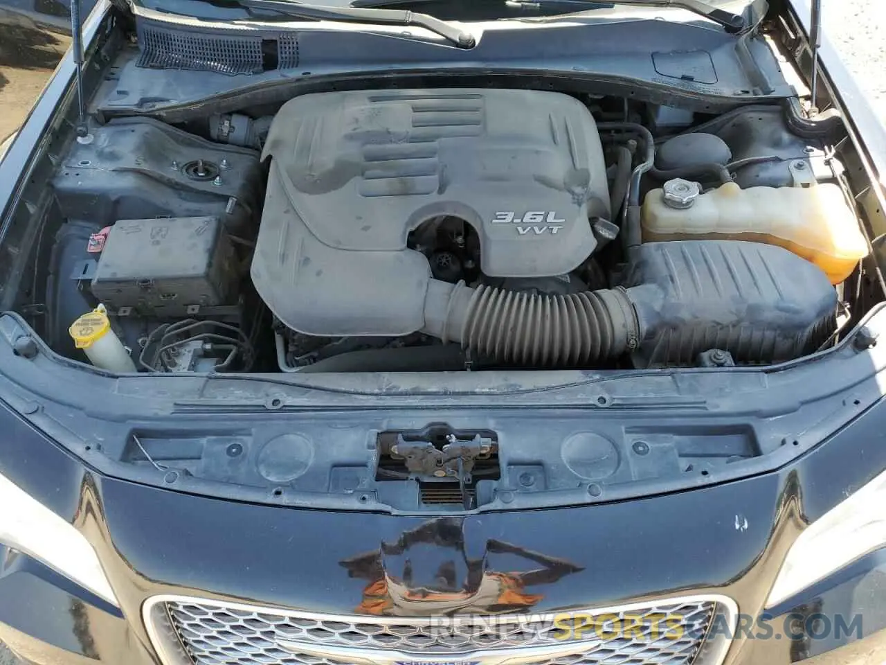 11 Photograph of a damaged car 2C3CCAAG1KH733179 CHRYSLER 300 2019