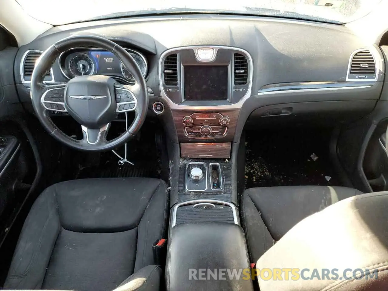8 Фотография поврежденного автомобиля 2C3CCAAG2KH609955 CHRYSLER 300 2019