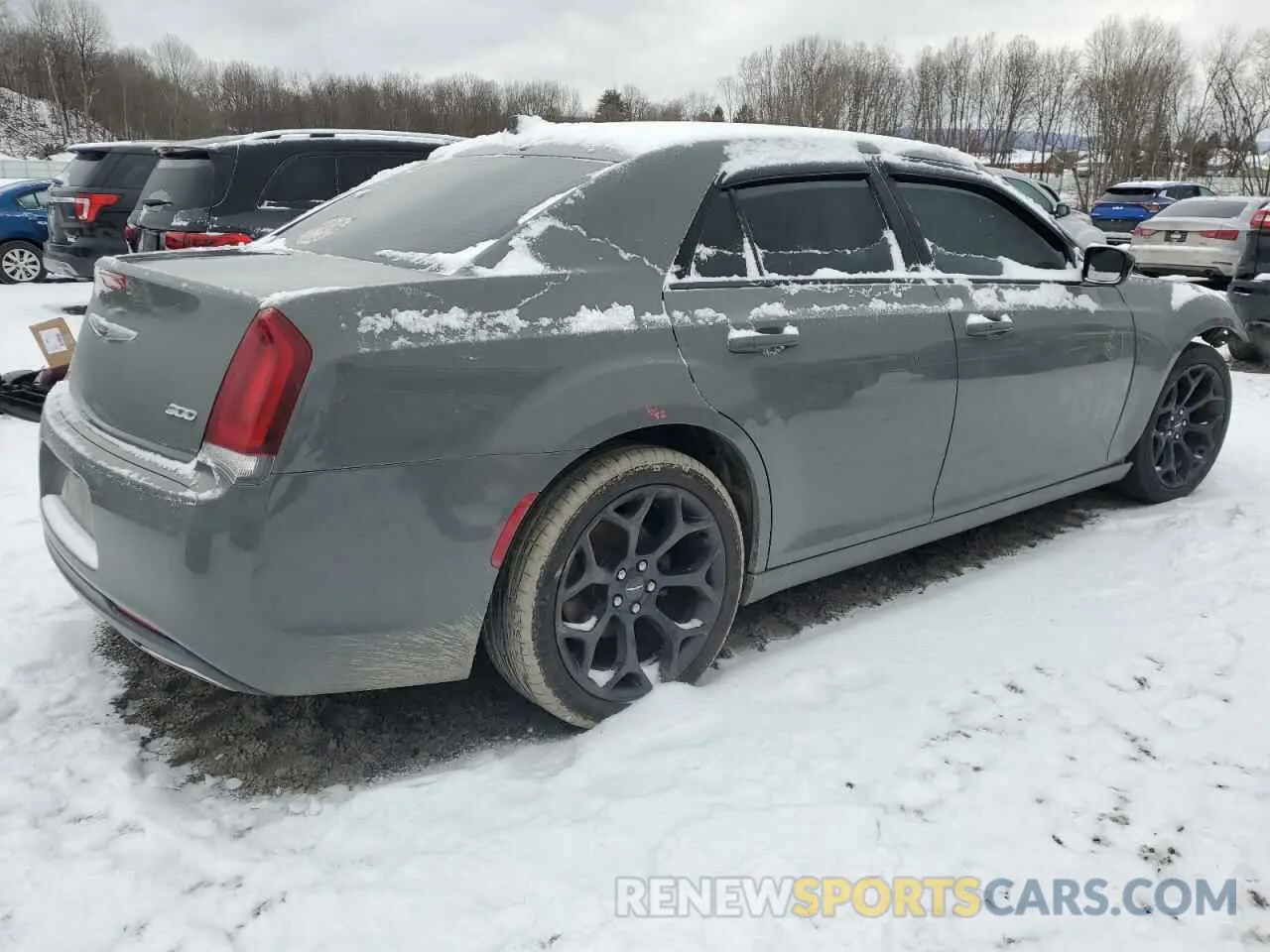 3 Photograph of a damaged car 2C3CCAAG6KH570271 CHRYSLER 300 2019