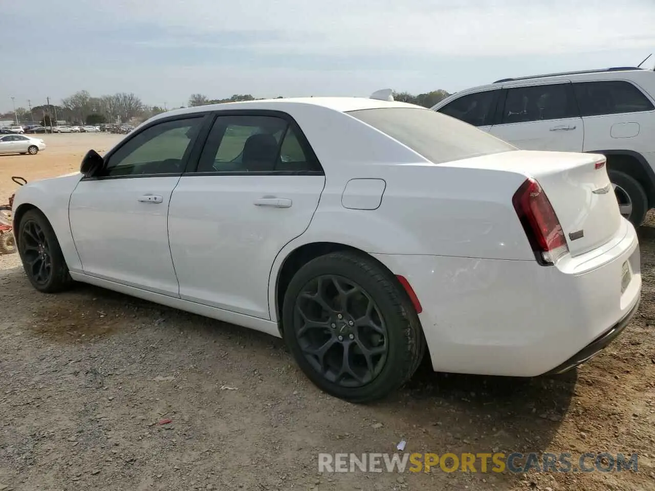 2 Photograph of a damaged car 2C3CCAAG7KH612141 CHRYSLER 300 2019