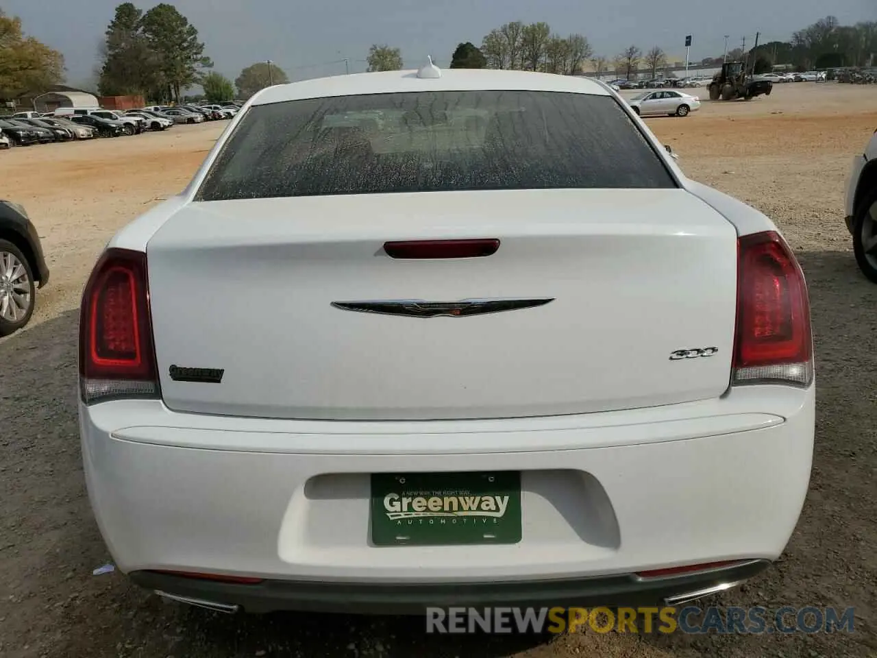 6 Photograph of a damaged car 2C3CCAAG7KH612141 CHRYSLER 300 2019