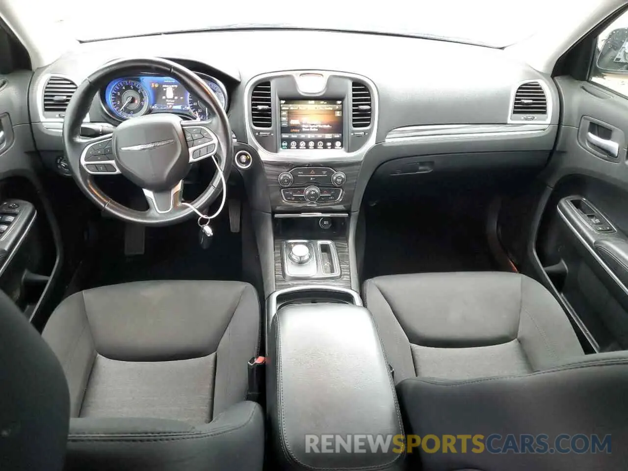 8 Photograph of a damaged car 2C3CCAAG7KH612141 CHRYSLER 300 2019