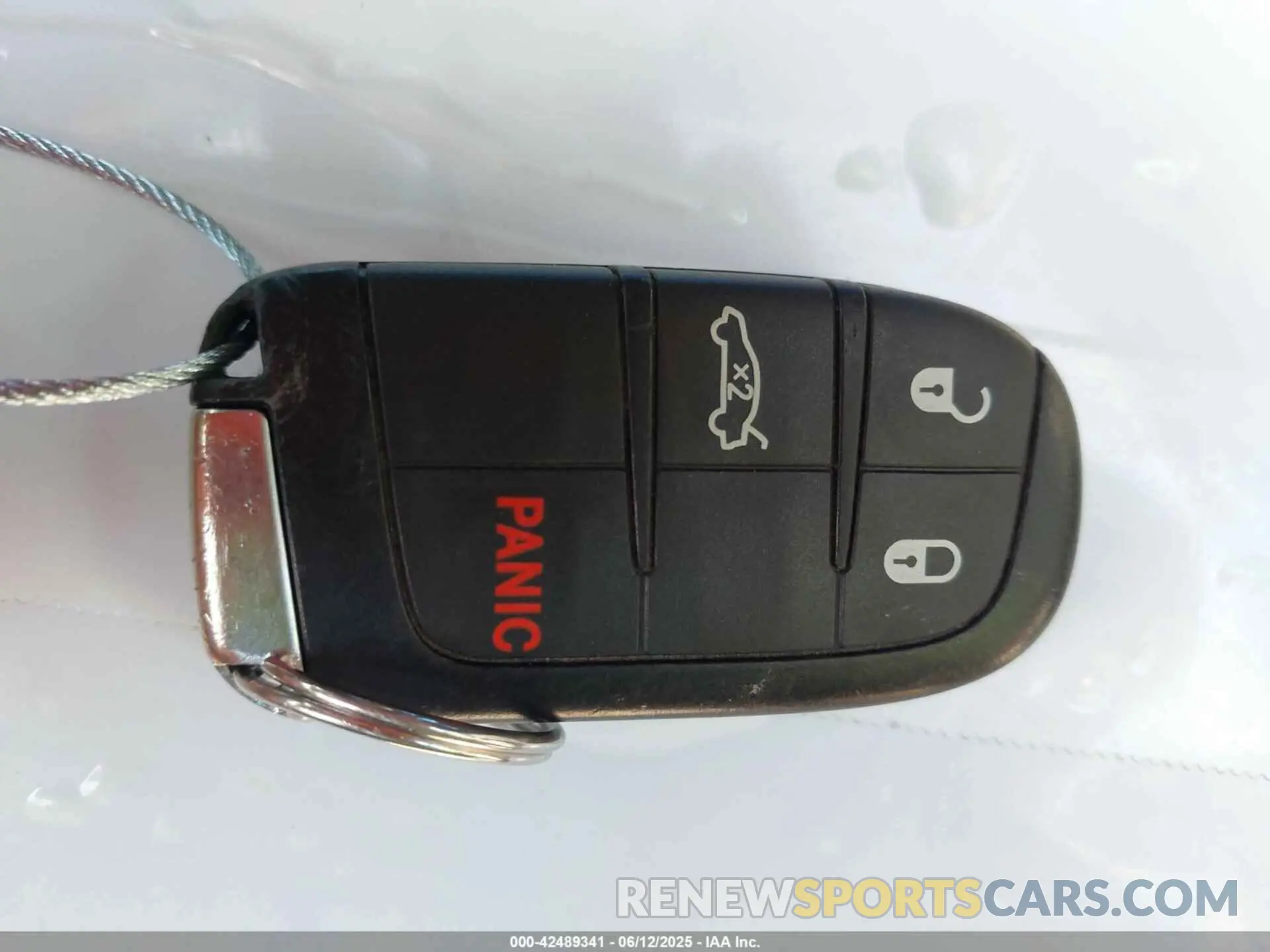 11 Photograph of a damaged car 2C3CCAAG8KH740761 CHRYSLER 300 2019