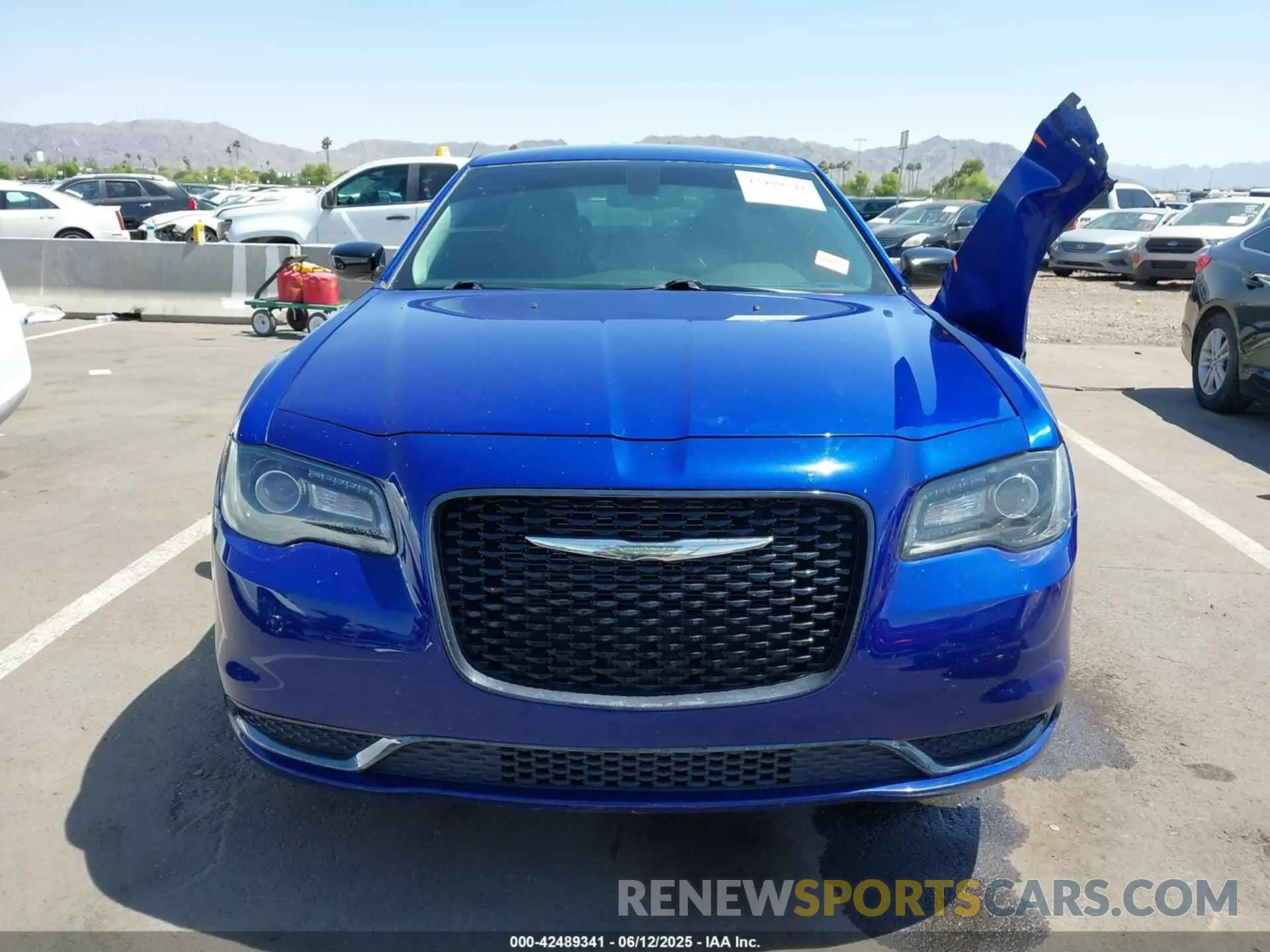 13 Photograph of a damaged car 2C3CCAAG8KH740761 CHRYSLER 300 2019