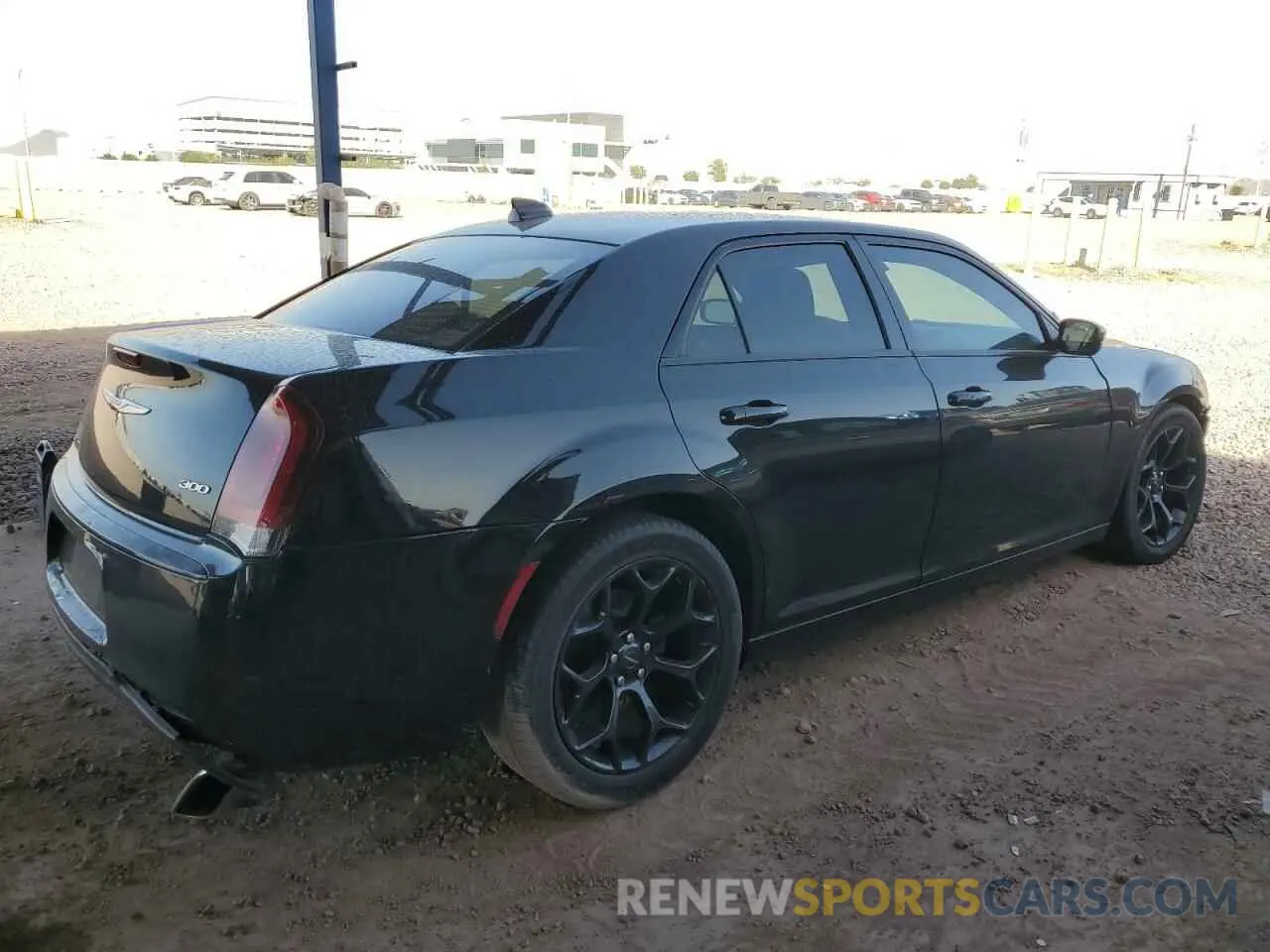 3 Фотография поврежденного автомобиля 2C3CCAAG9KH673877 CHRYSLER 300 2019