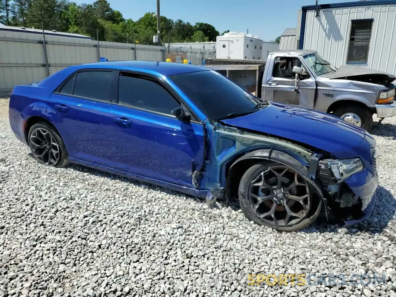4 Photograph of a damaged car 2C3CCAAG9KH755902 CHRYSLER 300 2019