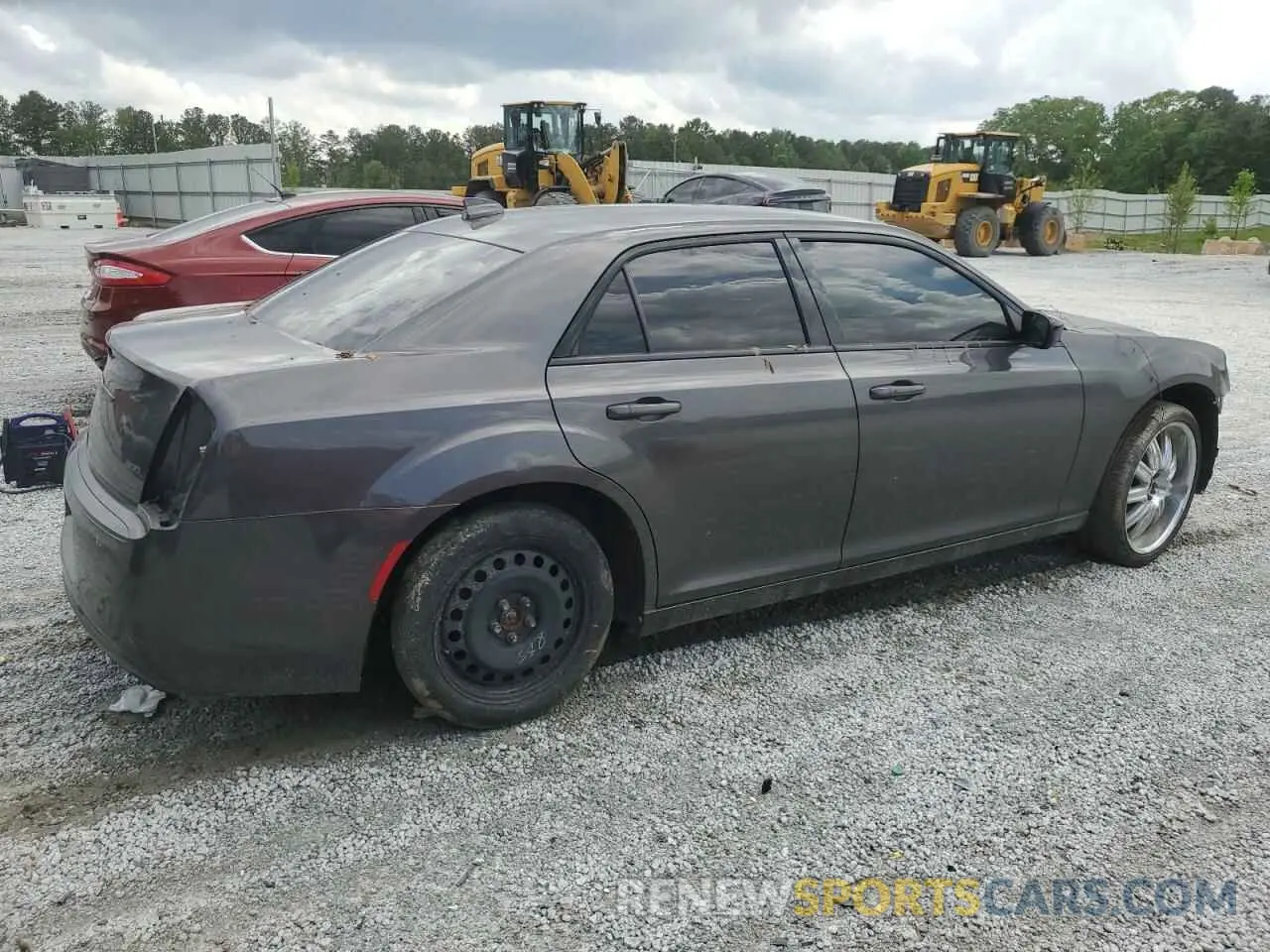 3 Photograph of a damaged car 2C3CCAAGXKH610268 CHRYSLER 300 2019