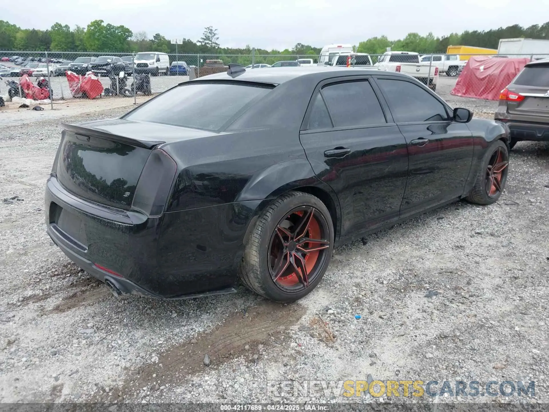 4 Фотография поврежденного автомобиля 2C3CCABG0KH515491 CHRYSLER 300 2019