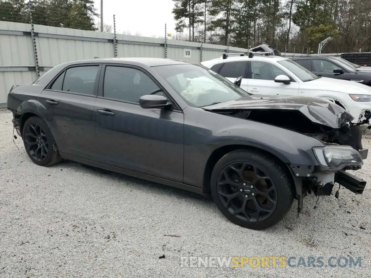 4 Фотография поврежденного автомобиля 2C3CCABG0KH515622 CHRYSLER 300 2019