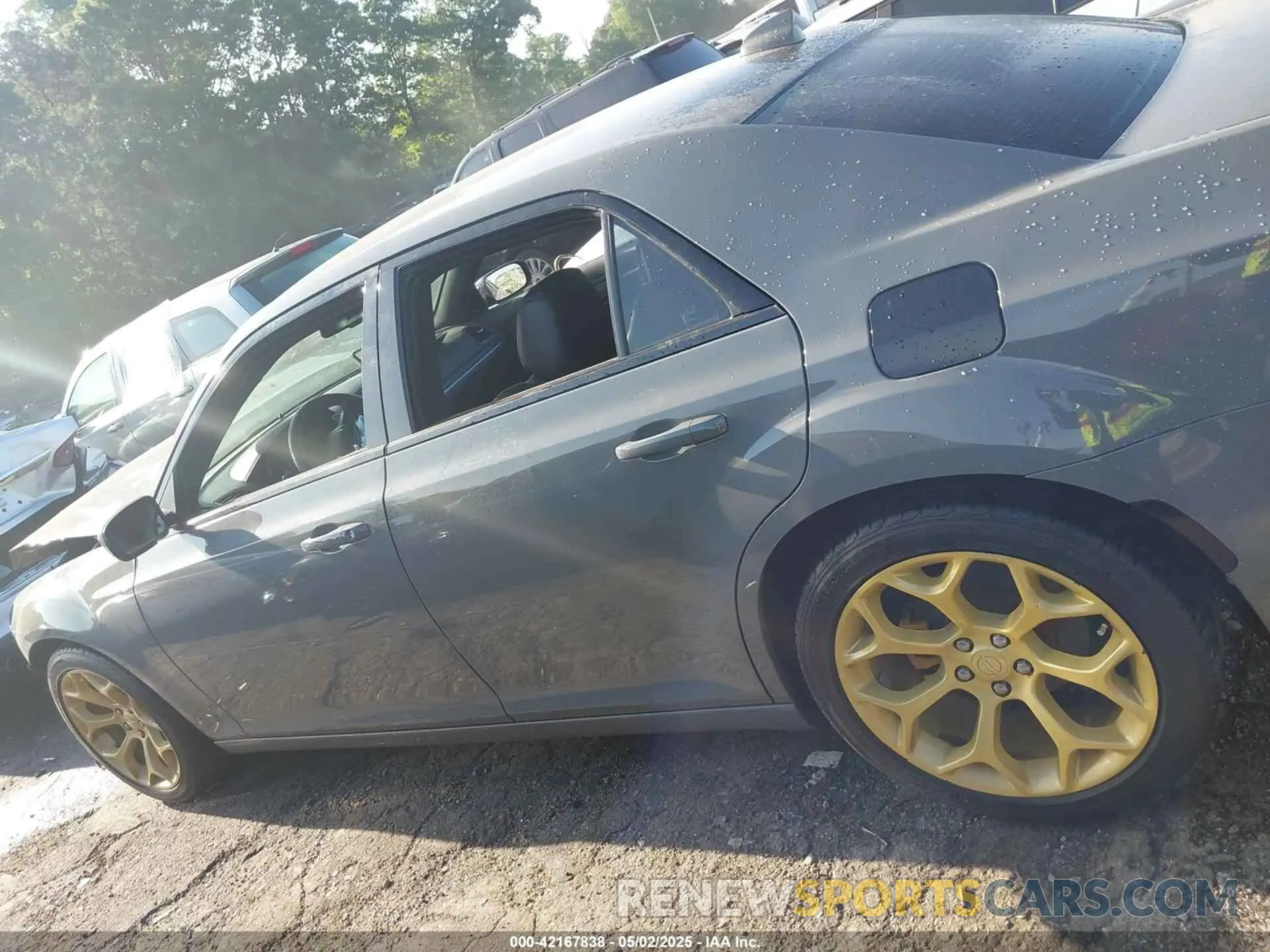 15 Фотография поврежденного автомобиля 2C3CCABG0KH559734 CHRYSLER 300 2019