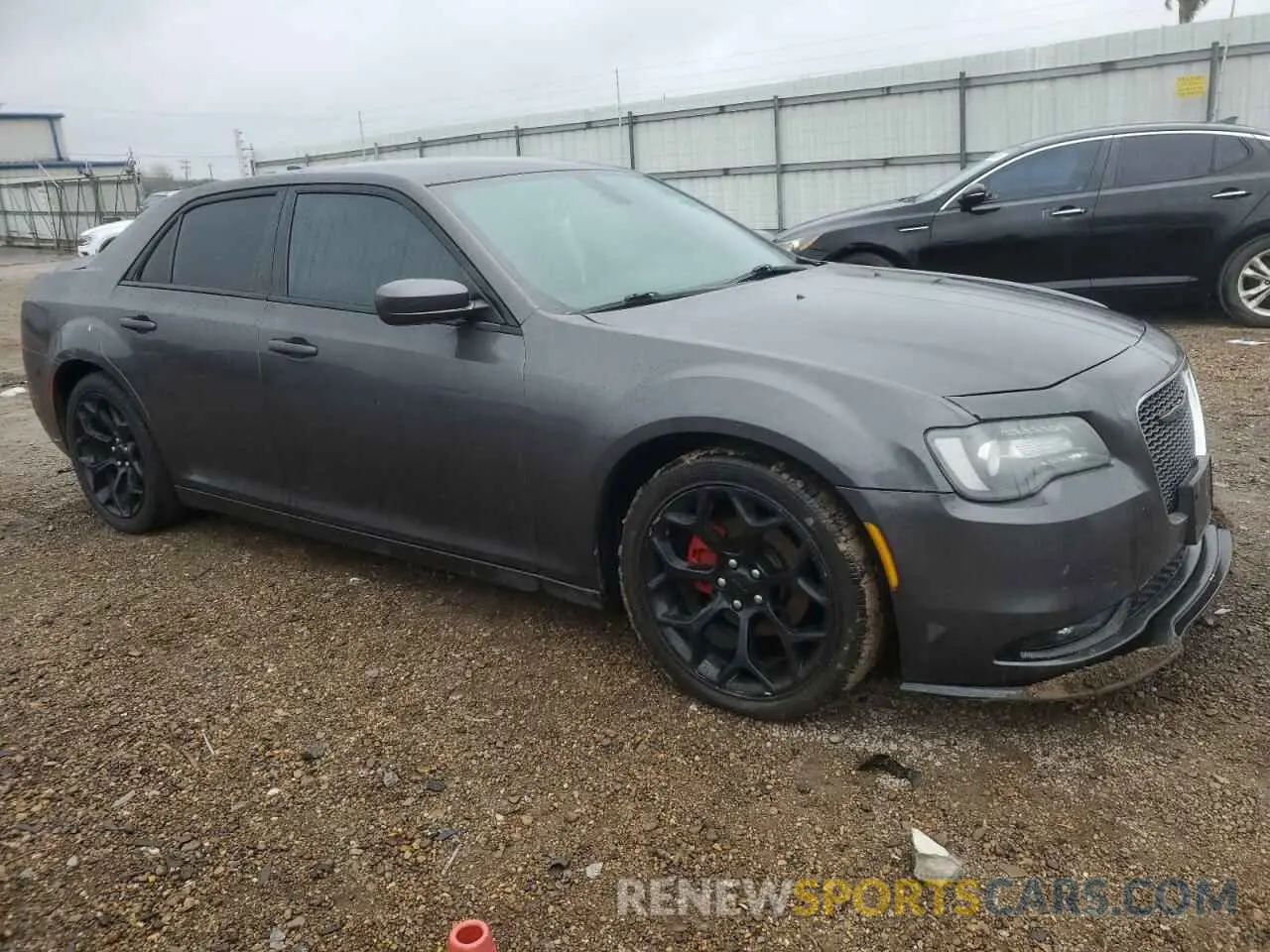 4 Photograph of a damaged car 2C3CCABG1KH555482 CHRYSLER 300 2019