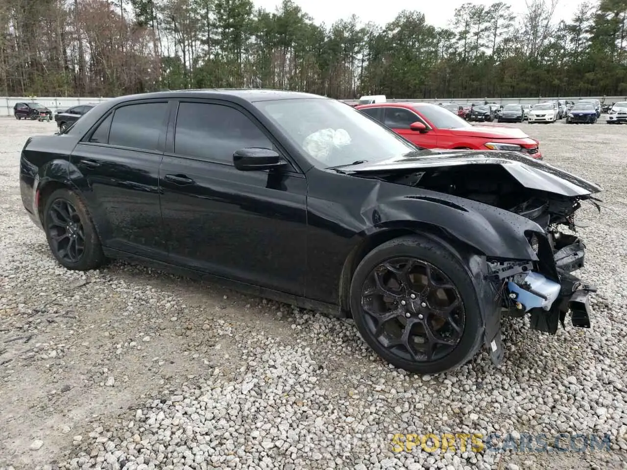 4 Photograph of a damaged car 2C3CCABG1KH577854 CHRYSLER 300 2019