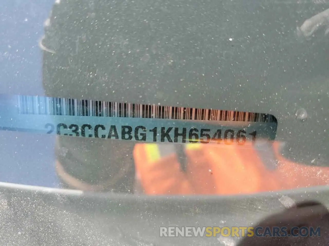 14 Photograph of a damaged car 2C3CCABG1KH654061 CHRYSLER 300 2019