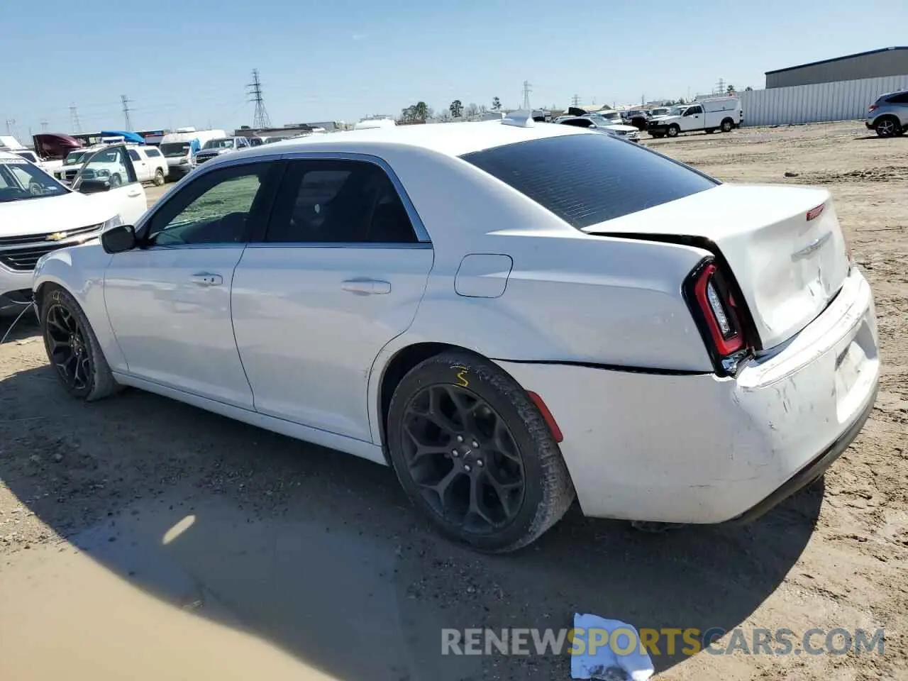 2 Photograph of a damaged car 2C3CCABG1KH654061 CHRYSLER 300 2019