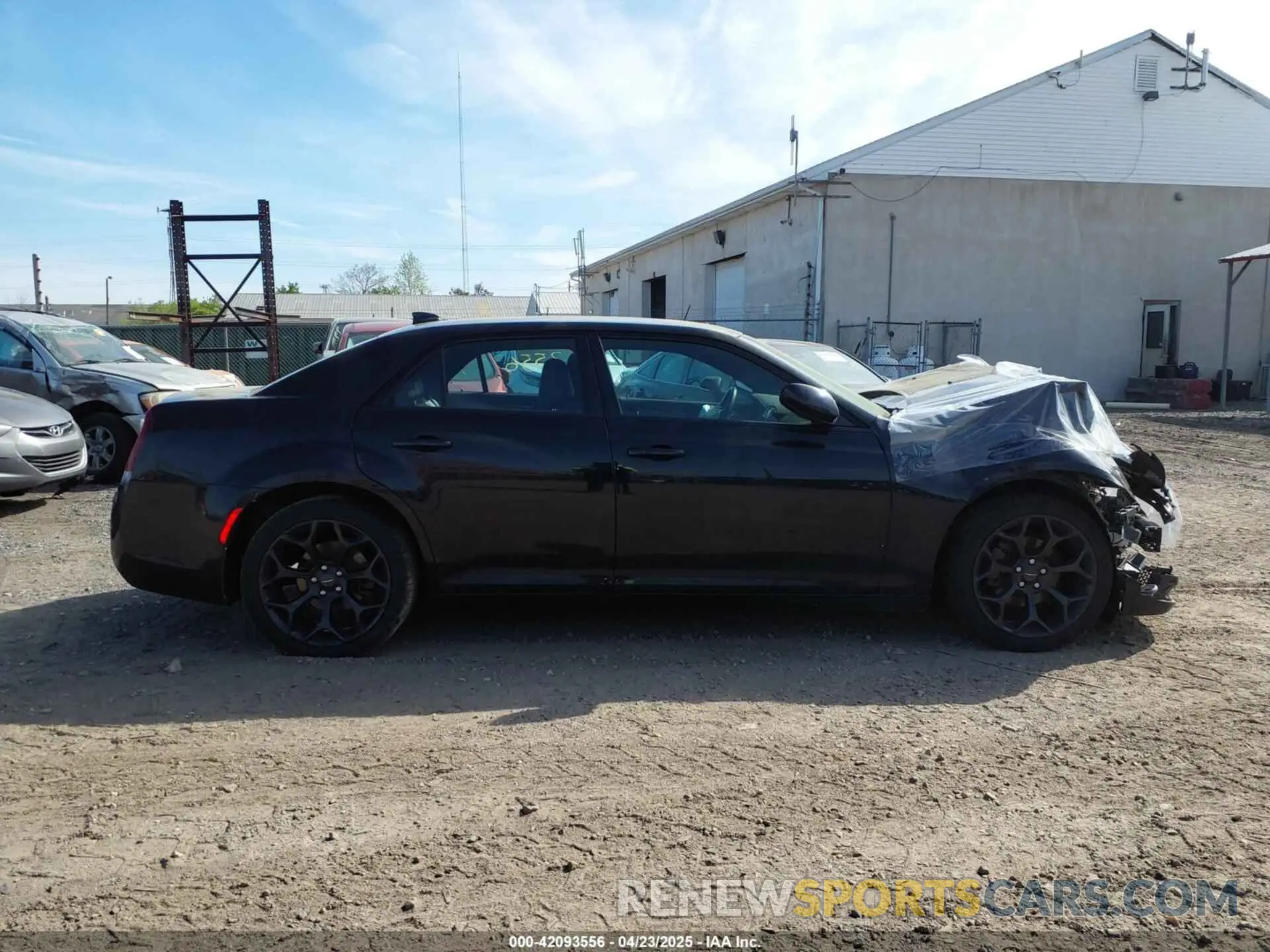 13 Фотография поврежденного автомобиля 2C3CCABG1KH708071 CHRYSLER 300 2019