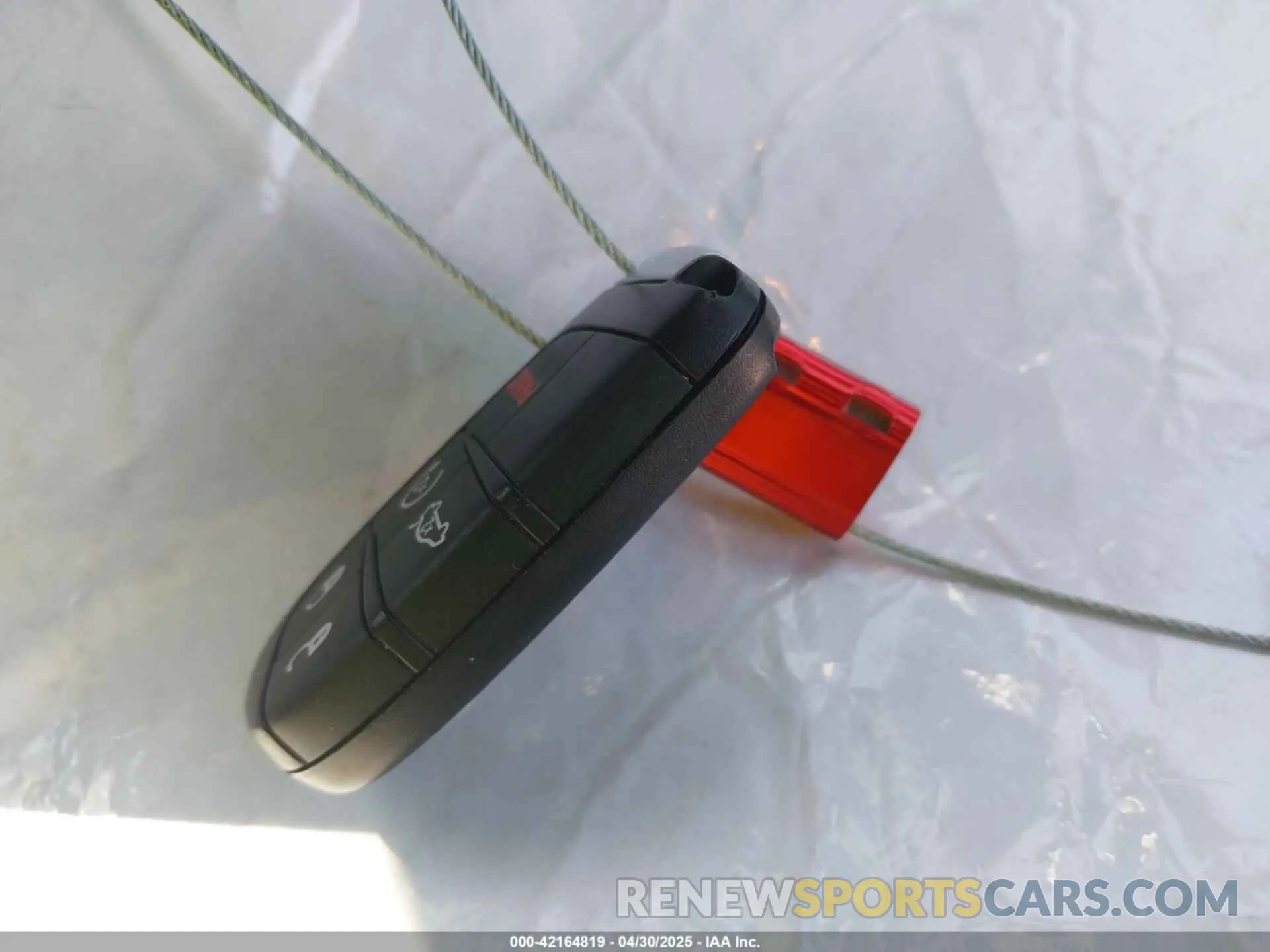 11 Photograph of a damaged car 2C3CCABG2KH590239 CHRYSLER 300 2019