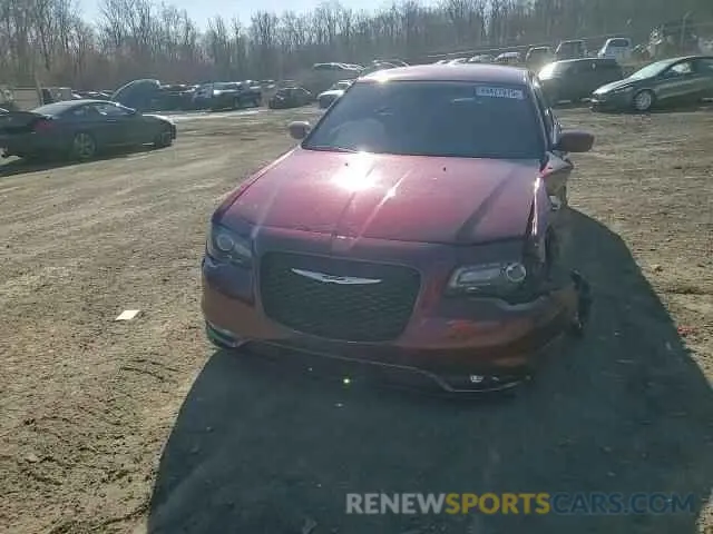 10 Photograph of a damaged car 2C3CCABG2KH654229 CHRYSLER 300 2019