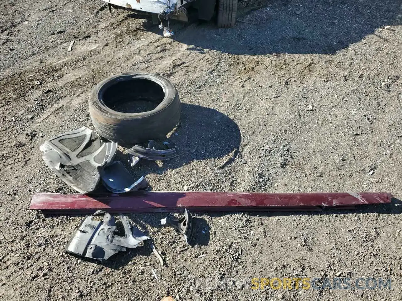 14 Photograph of a damaged car 2C3CCABG2KH654229 CHRYSLER 300 2019