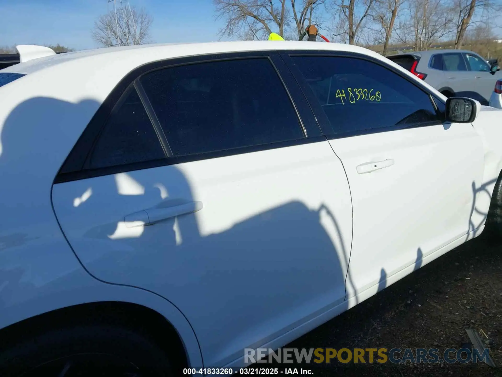13 Photograph of a damaged car 2C3CCABG3KH533614 CHRYSLER 300 2019