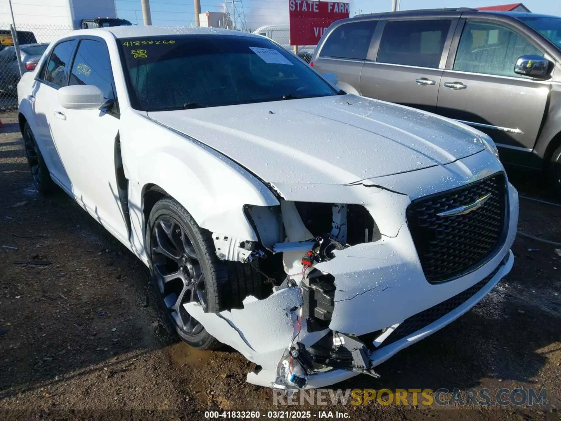 6 Photograph of a damaged car 2C3CCABG3KH533614 CHRYSLER 300 2019
