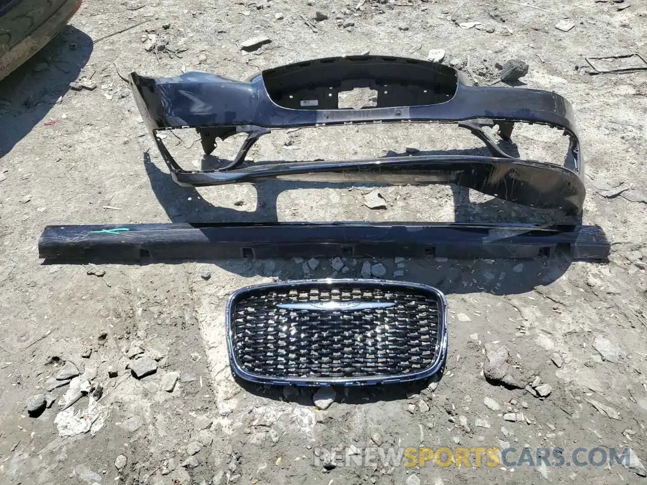 12 Photograph of a damaged car 2C3CCABG7KH660334 CHRYSLER 300 2019