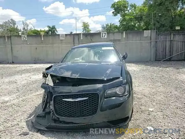 10 Photograph of a damaged car 2C3CCABG8KH508305 CHRYSLER 300 2019