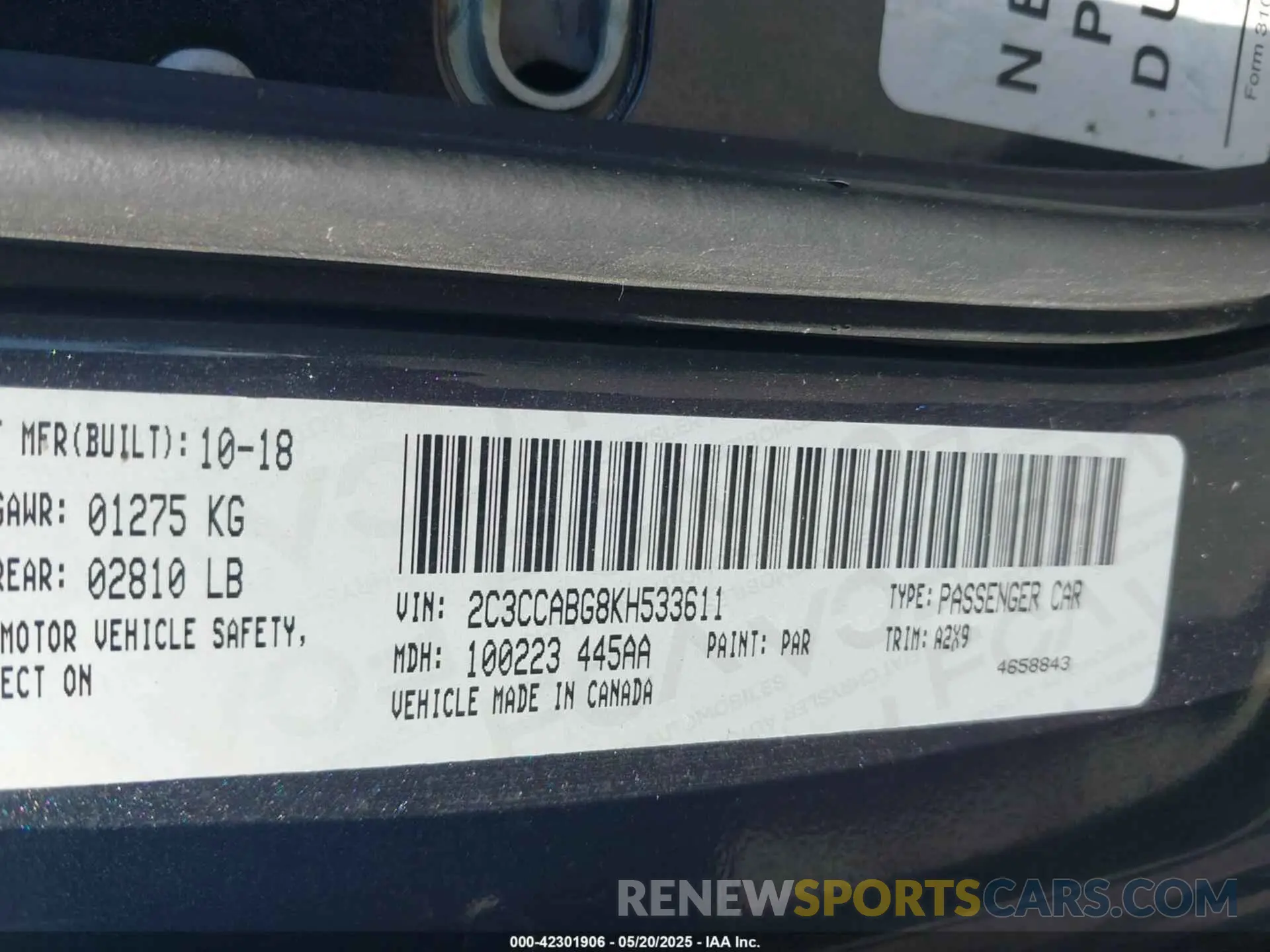 9 Photograph of a damaged car 2C3CCABG8KH533611 CHRYSLER 300 2019