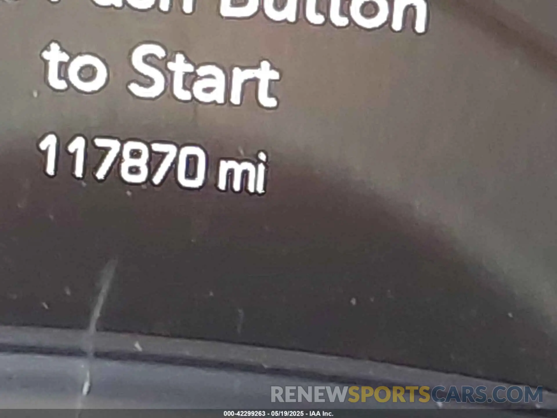 14 Photograph of a damaged car 2C3CCABG9KH617937 CHRYSLER 300 2019