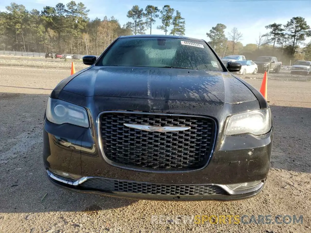 5 Photograph of a damaged car 2C3CCABG9KH628632 CHRYSLER 300 2019