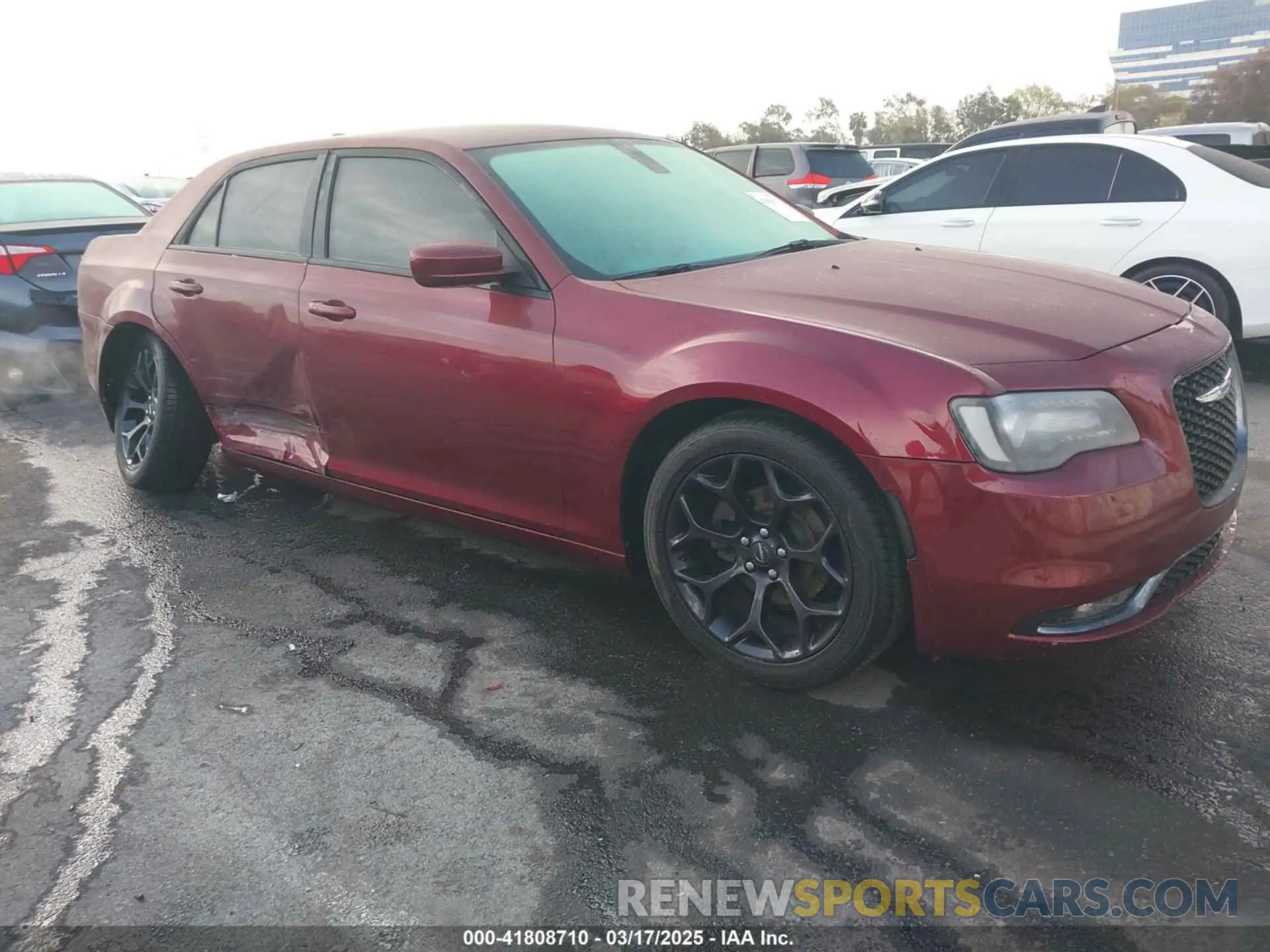 1 Photograph of a damaged car 2C3CCABGXKH577819 CHRYSLER 300 2019