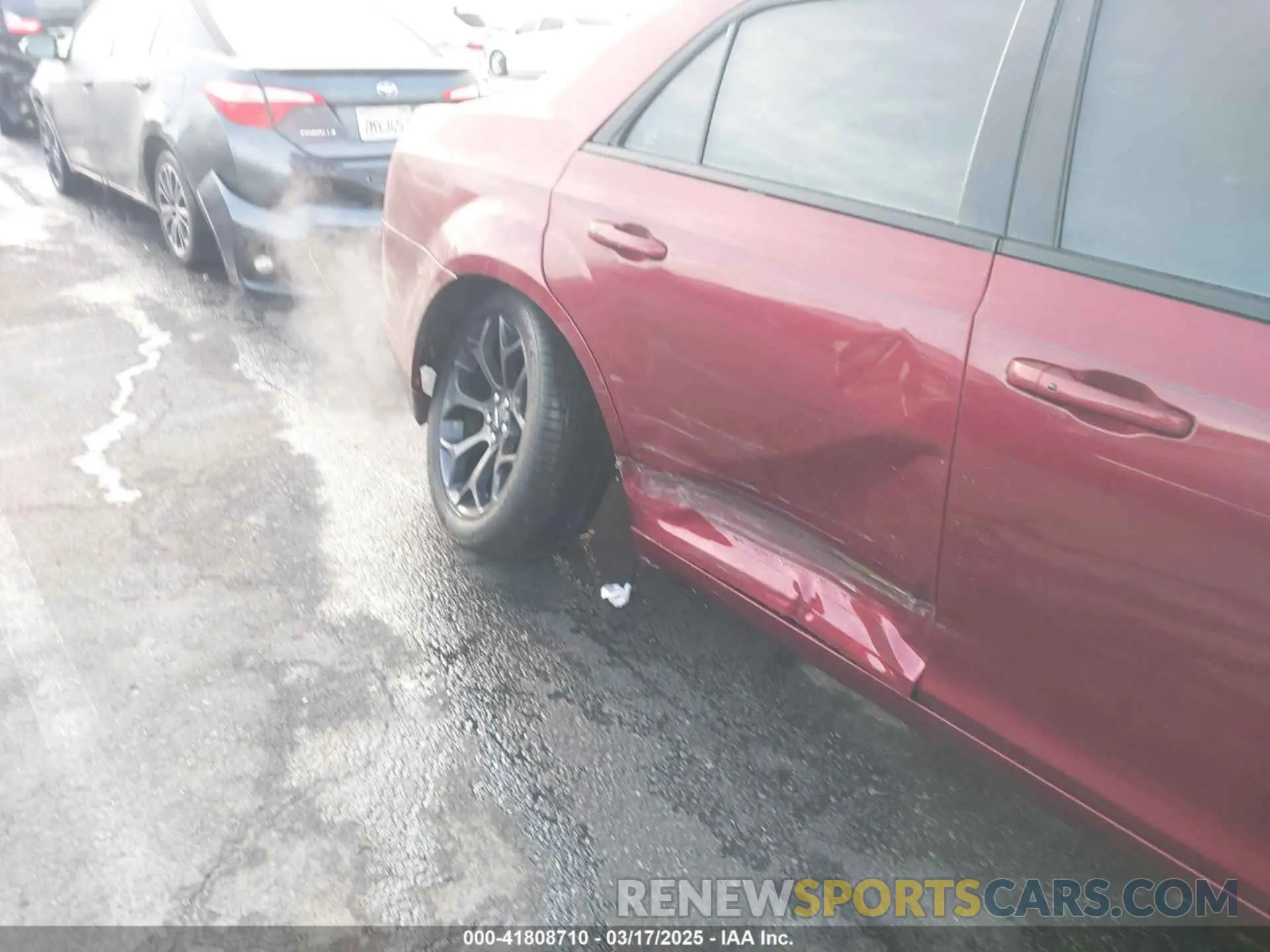 6 Photograph of a damaged car 2C3CCABGXKH577819 CHRYSLER 300 2019