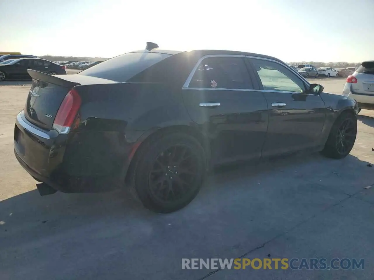 3 Photograph of a damaged car 2C3CCAEG2KH555681 CHRYSLER 300 2019