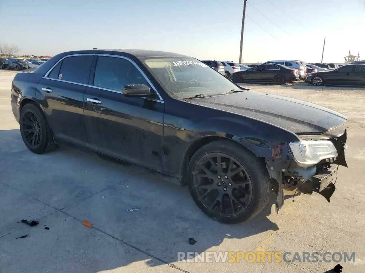 4 Photograph of a damaged car 2C3CCAEG2KH555681 CHRYSLER 300 2019