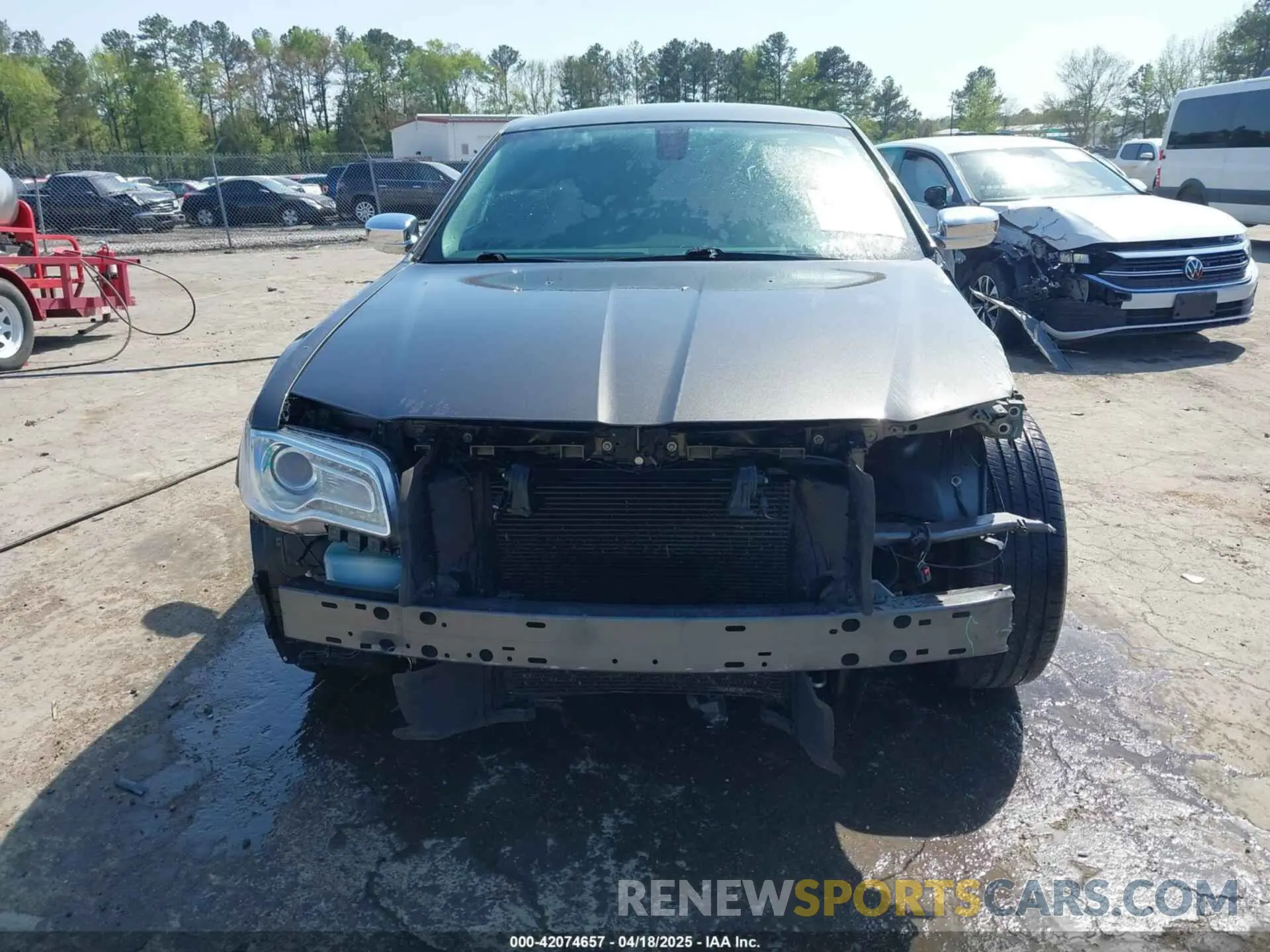 13 Фотография поврежденного автомобиля 2C3CCAEG3KH528585 CHRYSLER 300 2019