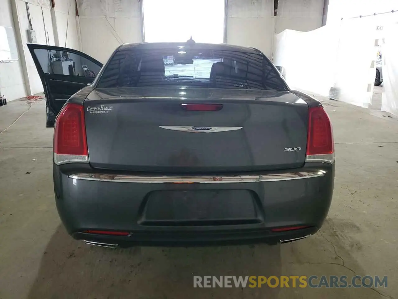 6 Photograph of a damaged car 2C3CCAEG3KH563000 CHRYSLER 300 2019