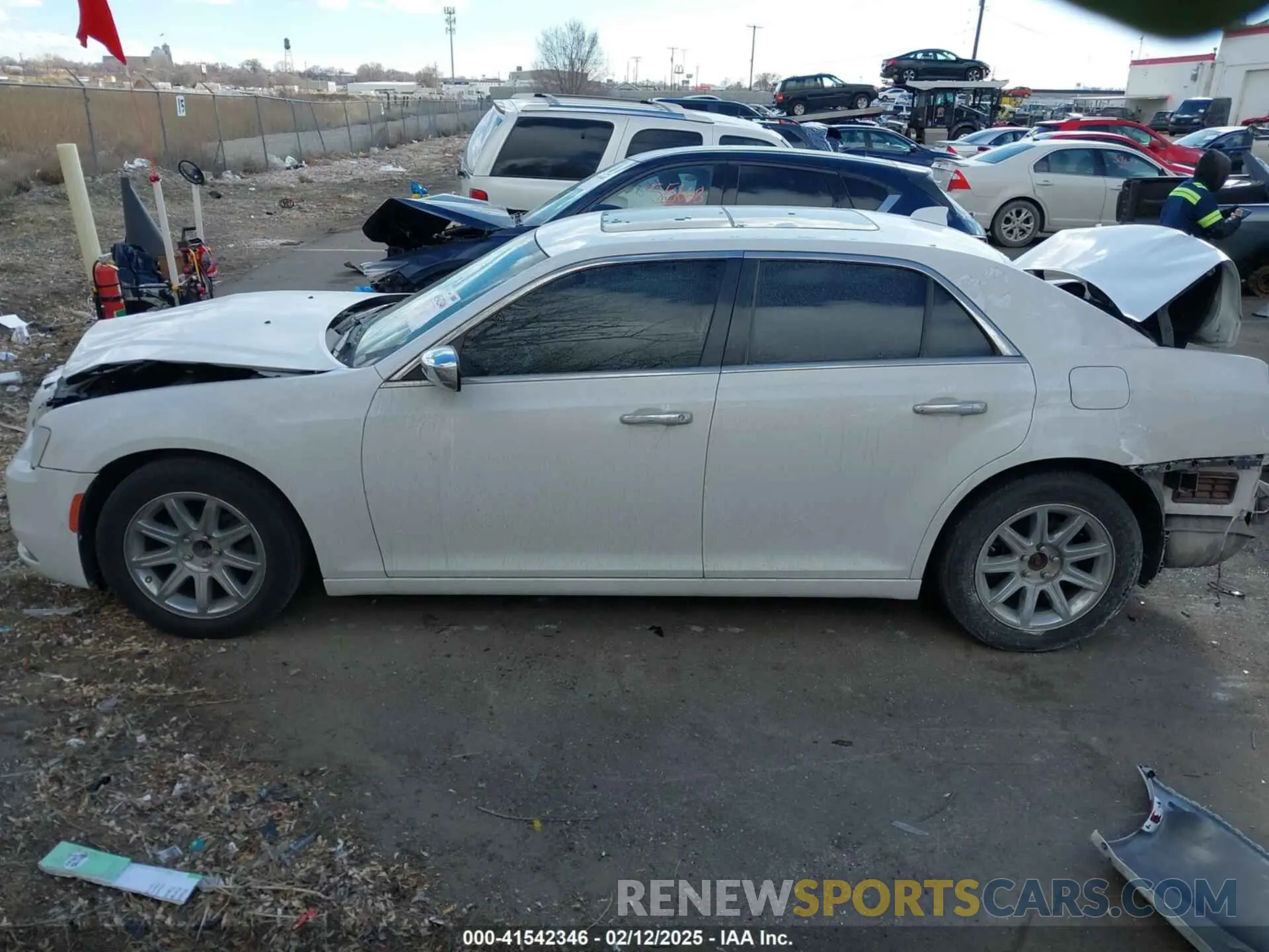 14 Photograph of a damaged car 2C3CCAEG7KH566112 CHRYSLER 300 2019
