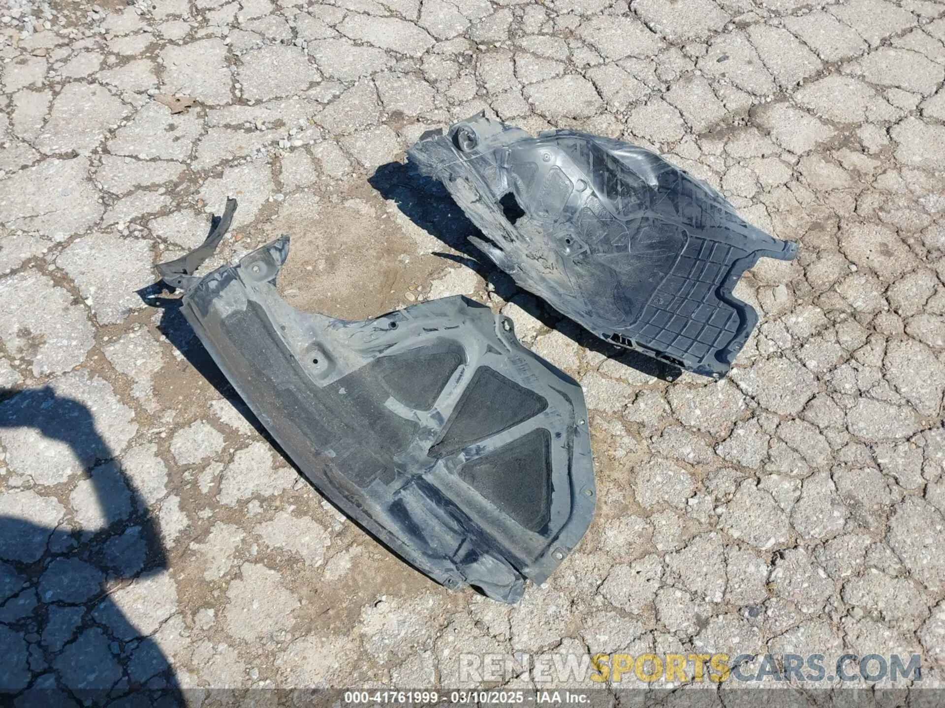 12 Photograph of a damaged car 2C3CCAEG9KH585695 CHRYSLER 300 2019