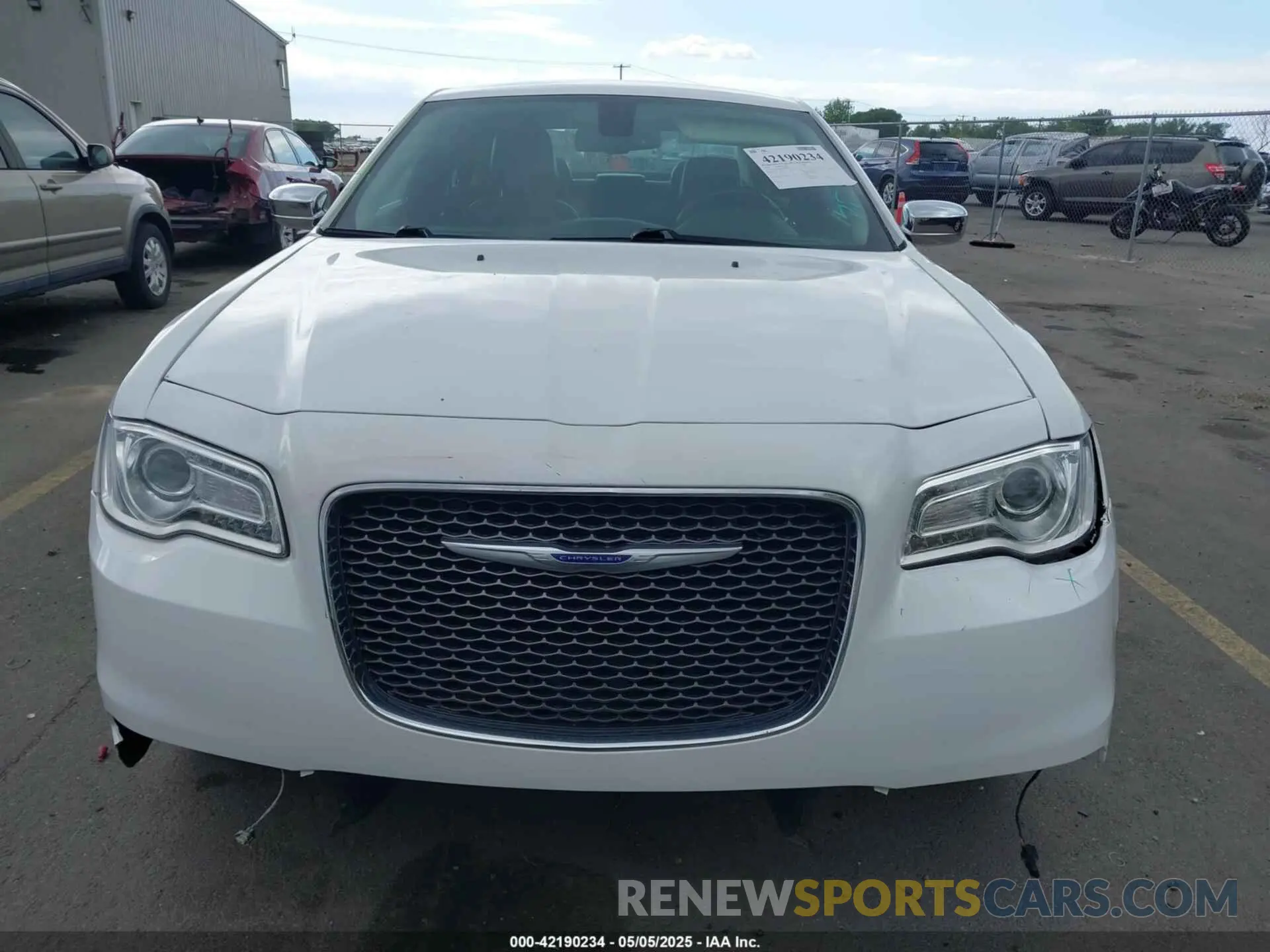 12 Фотография поврежденного автомобиля 2C3CCAEG9KH698188 CHRYSLER 300 2019