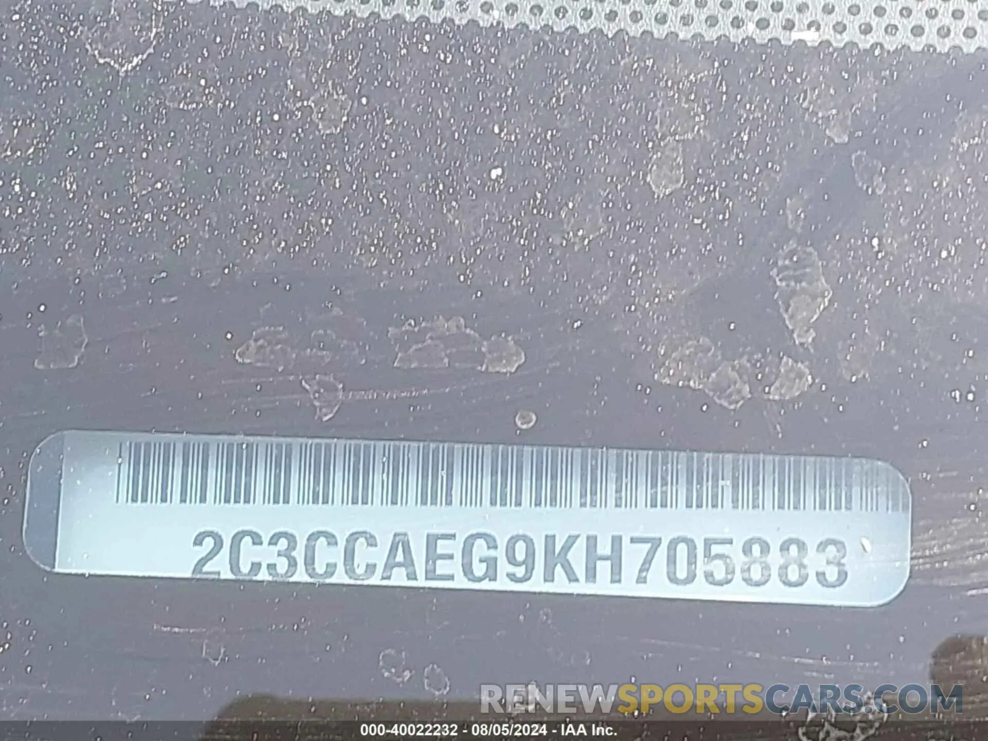 18 Фотография поврежденного автомобиля 2C3CCAEG9KH705883 CHRYSLER 300 2019