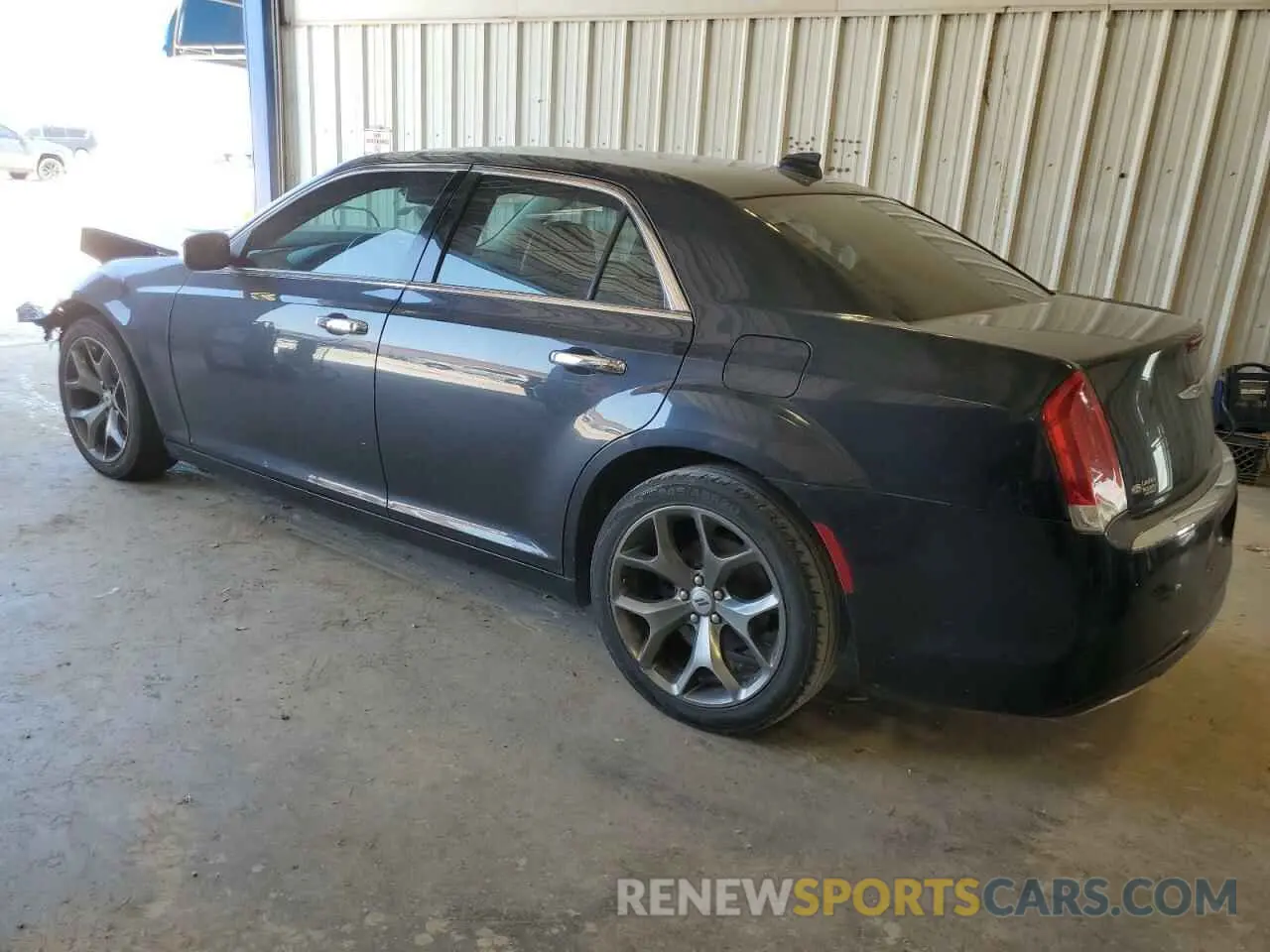 2 Photograph of a damaged car 2C3CCAEGXKH528082 CHRYSLER 300 2019
