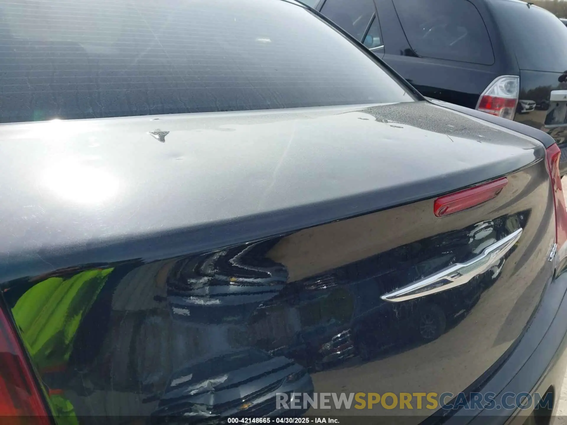 20 Photograph of a damaged car 2C3CCAGG0KH632108 CHRYSLER 300 2019